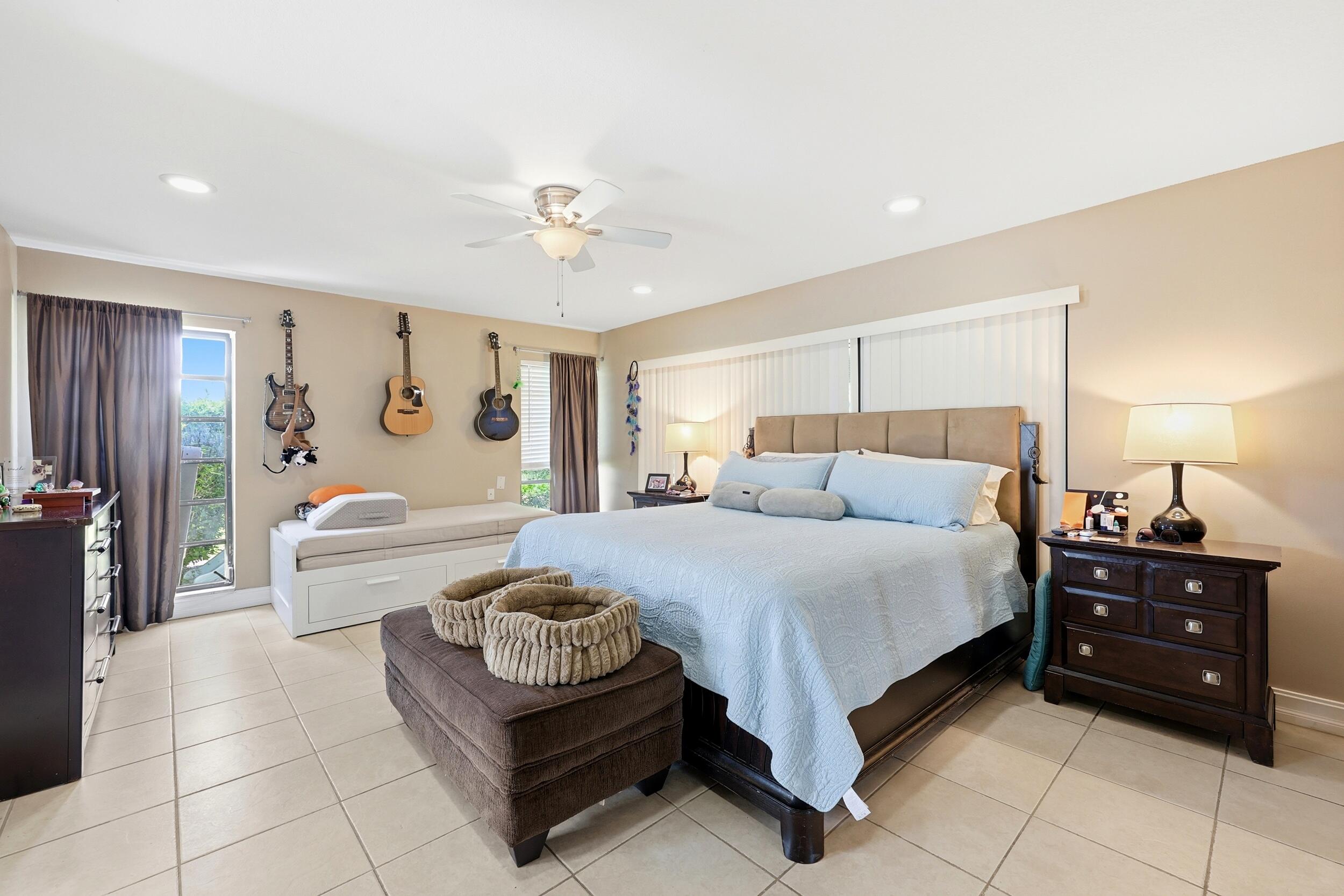 BOCA TEECA SEC 5 - Residential Lease