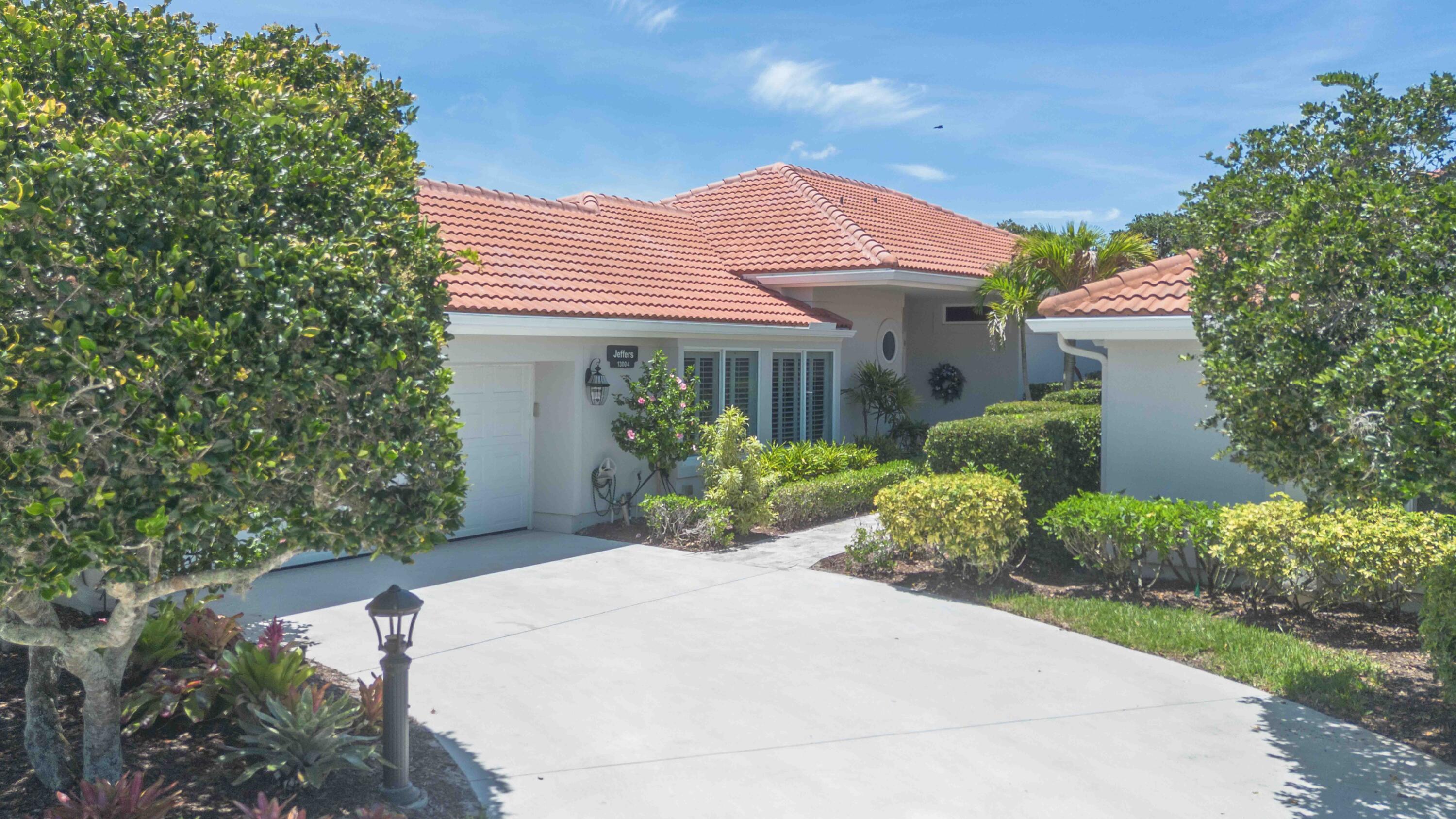 Stunning patio home that has been totally renovated with fabulous golf views of the 18th hole of the River Ridge Course. Beautifully redesigned with open kitchen and extended living room. Home has 3 bedrooms and 2.5 baths. 3rd bedroom is currently used as an office/den with a sleeper sofa. Kitchen has custom cabinets, gas range, marble counters with snack bar and large pantry. Impact windows thru-out. Custom front doors, Full house generator, new roof in 2023, new stone wall with TV & Fireplace, Two outdoor patio areas. 2 car garage has epoxy coated floor. Golf cart included. Located in Harbour Ridge Y&CC. $124,000 non-refundable Joining Fee and $1000 refundable equity due at closing. Monthly HOA includes Club dues, Trail Fees, POA, Village HOA, Capital Fund Fees and Appropriate taxes.  Membership approval process includes: $500 application fee plus background/credit check. Additional financial information may be required for credit scores below 740. Clubhouse and Marina Renovation projects were approved by membership and there is a special assessment that the buyer will assume. Seller has paid the initial special assessment payment. Buyer will start paying in 2027.