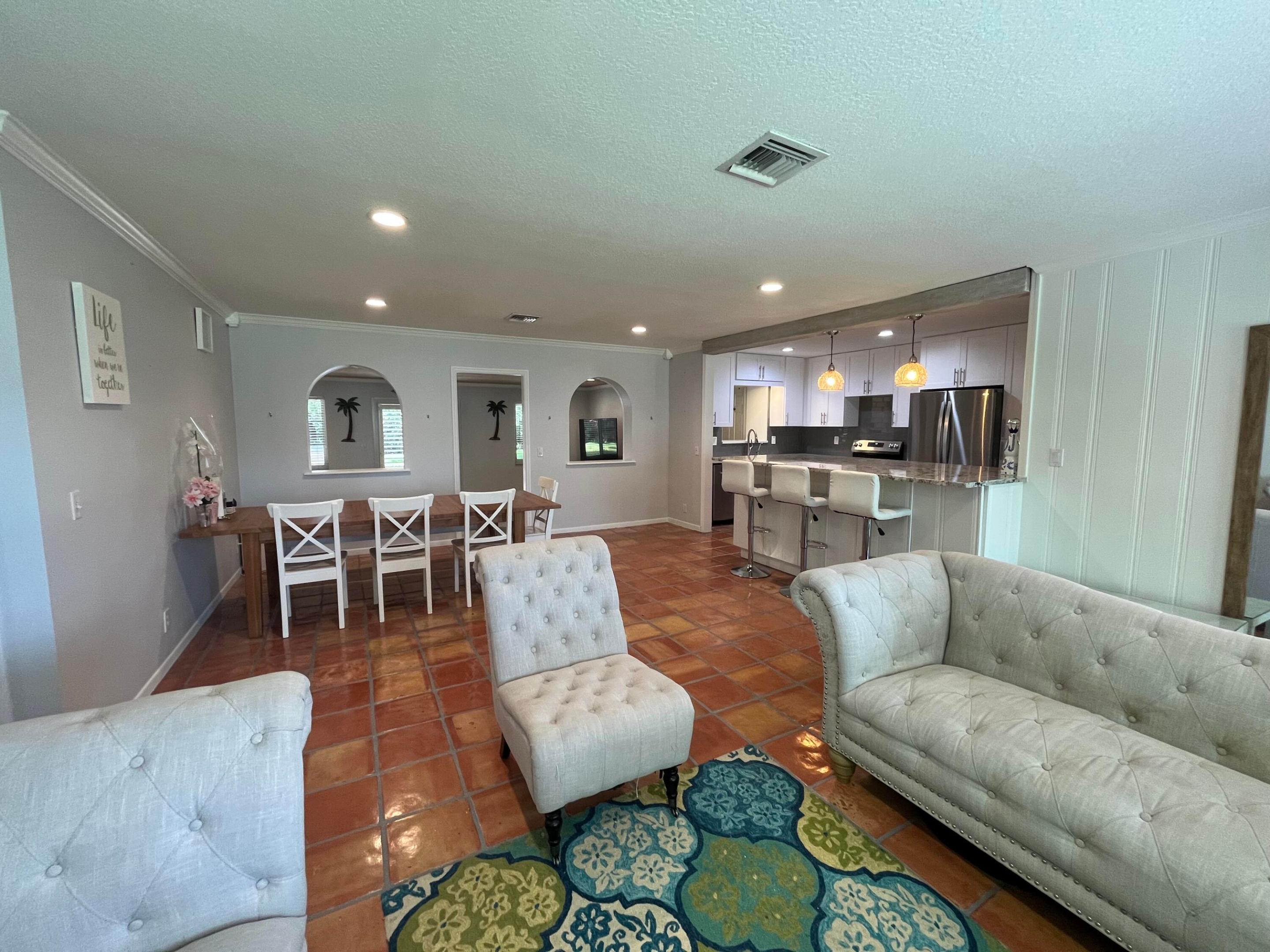 Downtown Boynton Beach Area (Near Intracoastal) - Residential Lease