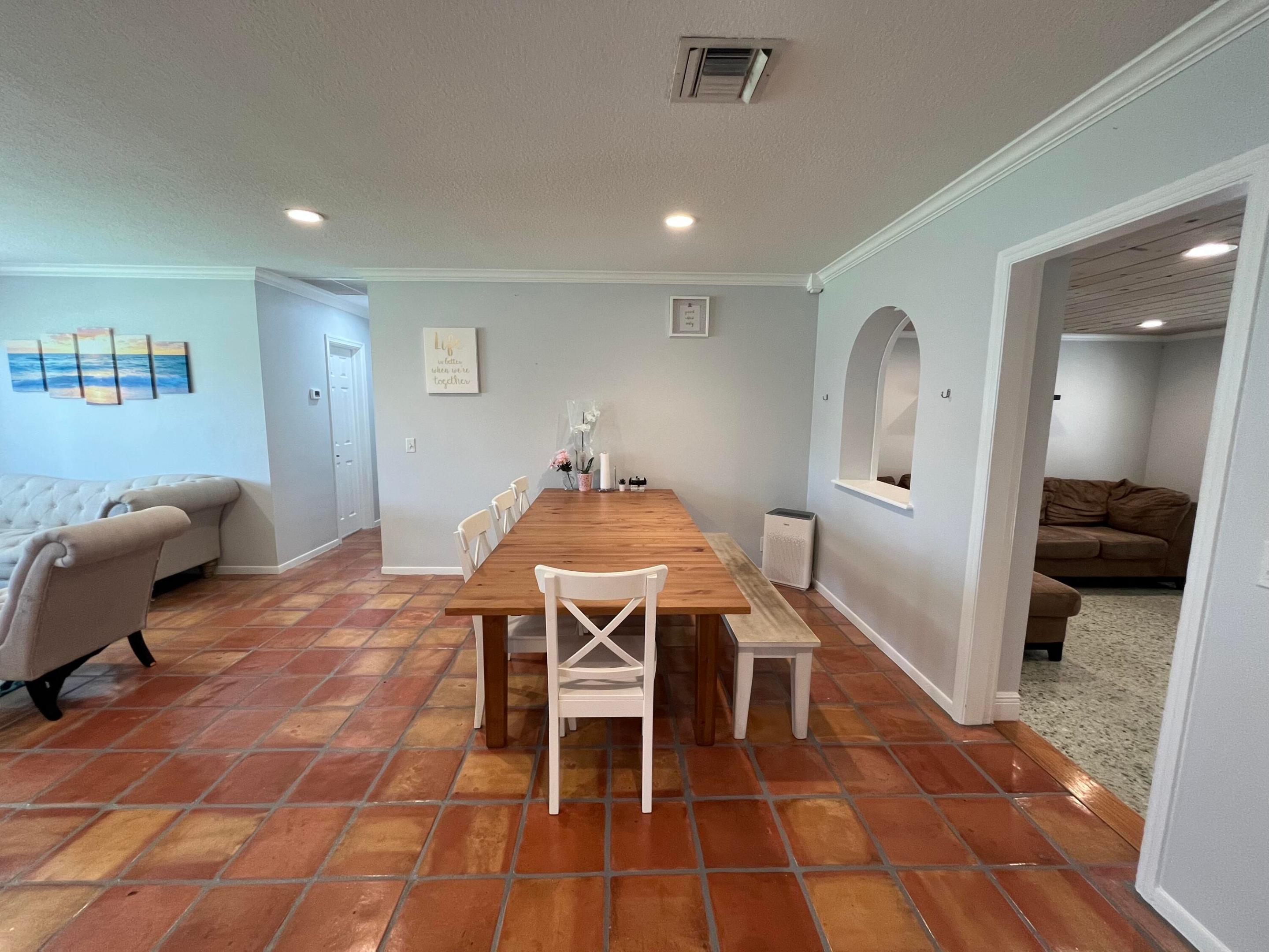 Downtown Boynton Beach Area (Near Intracoastal) - Residential Lease