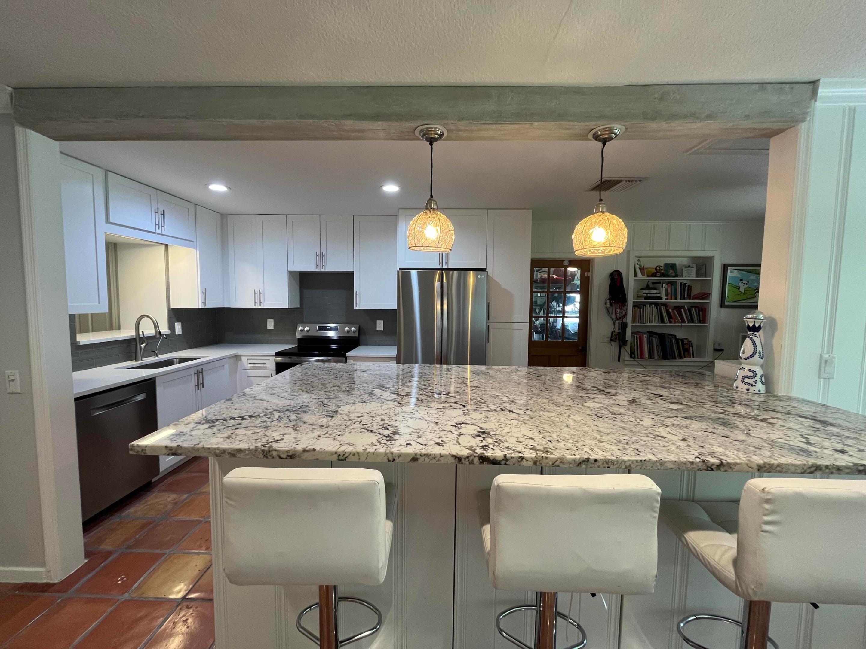Downtown Boynton Beach Area (Near Intracoastal) - Residential Lease