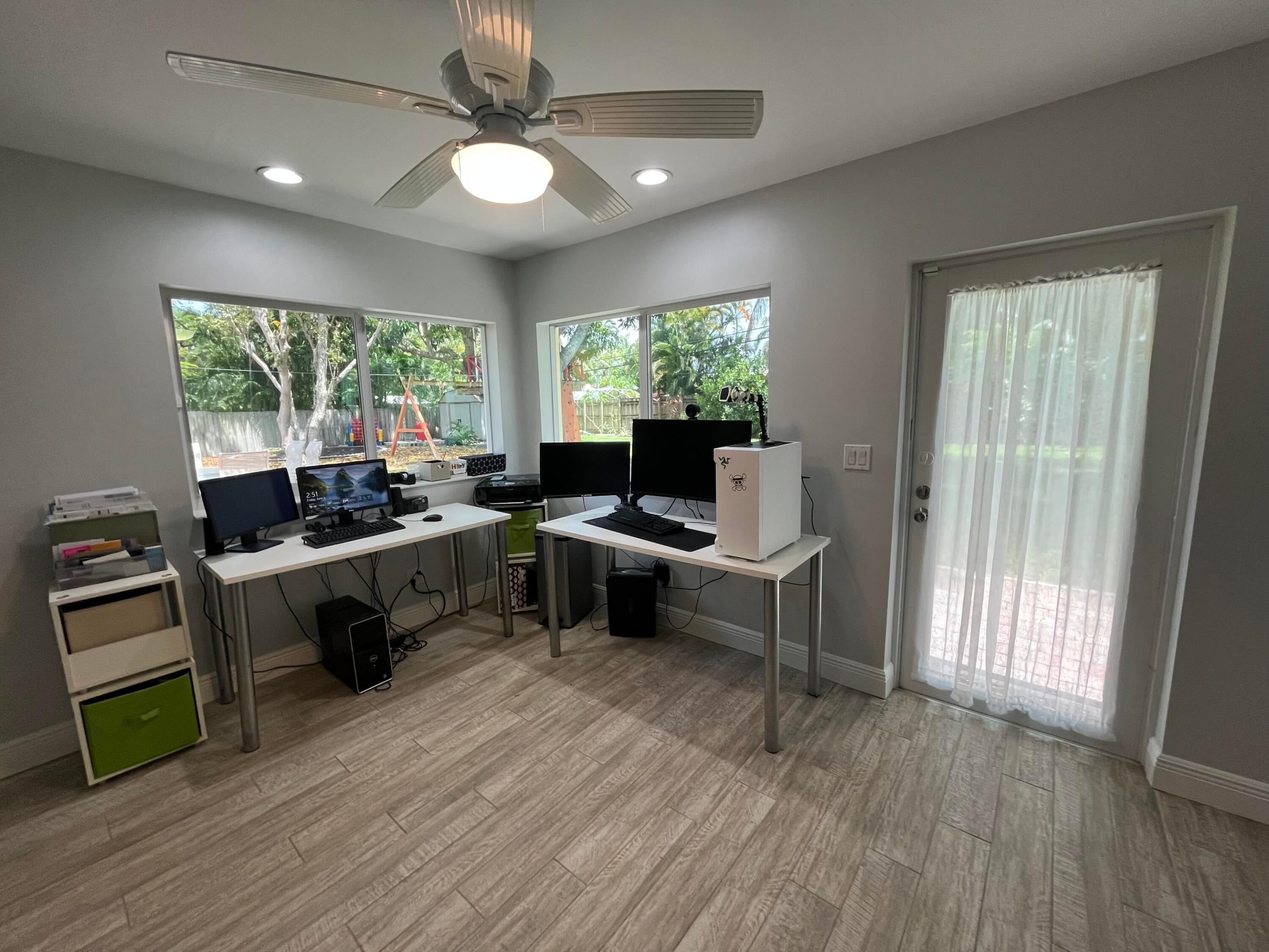 Downtown Boynton Beach Area (Near Intracoastal) - Residential Lease
