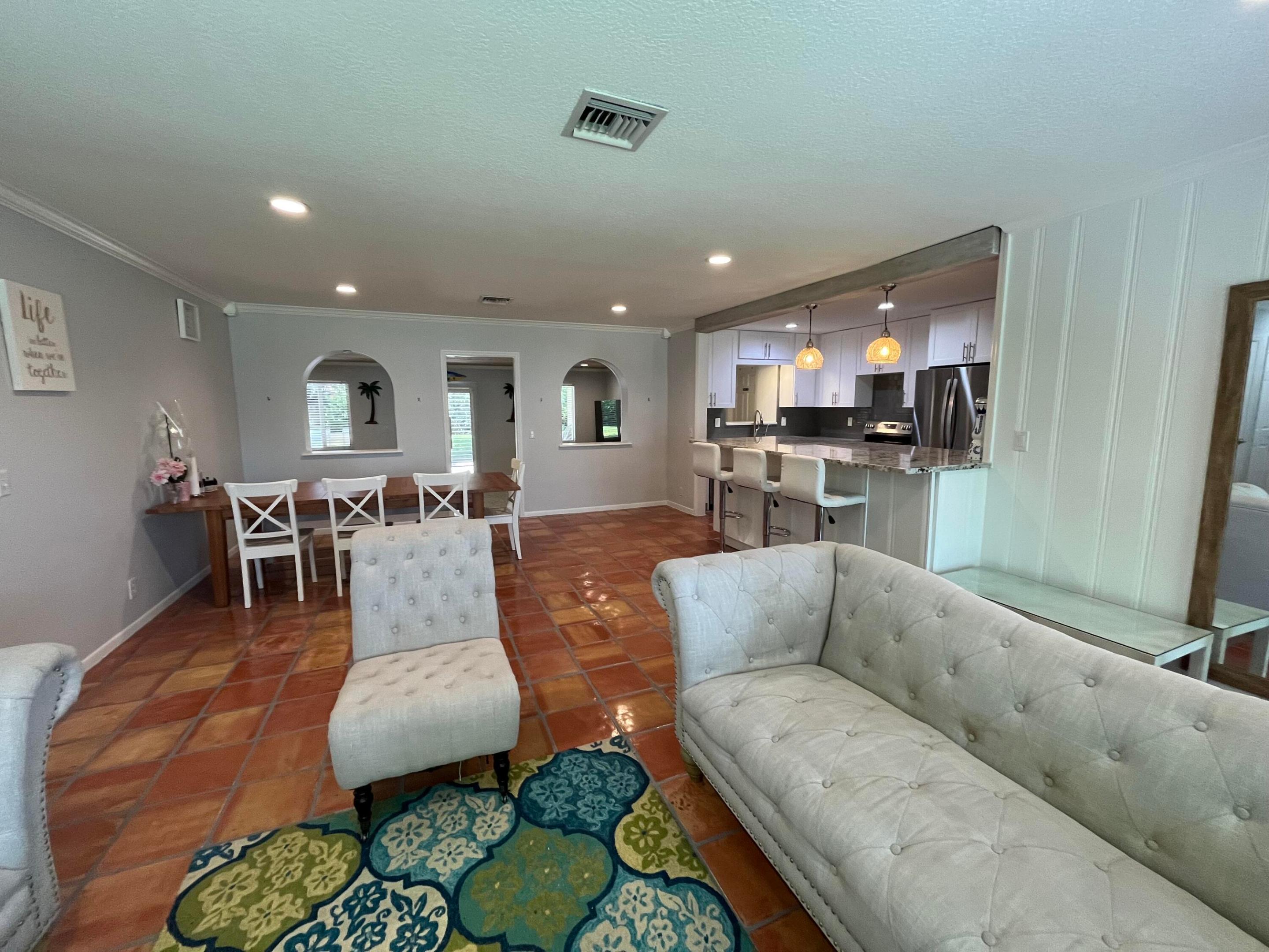 Downtown Boynton Beach Area (Near Intracoastal) - Residential Lease