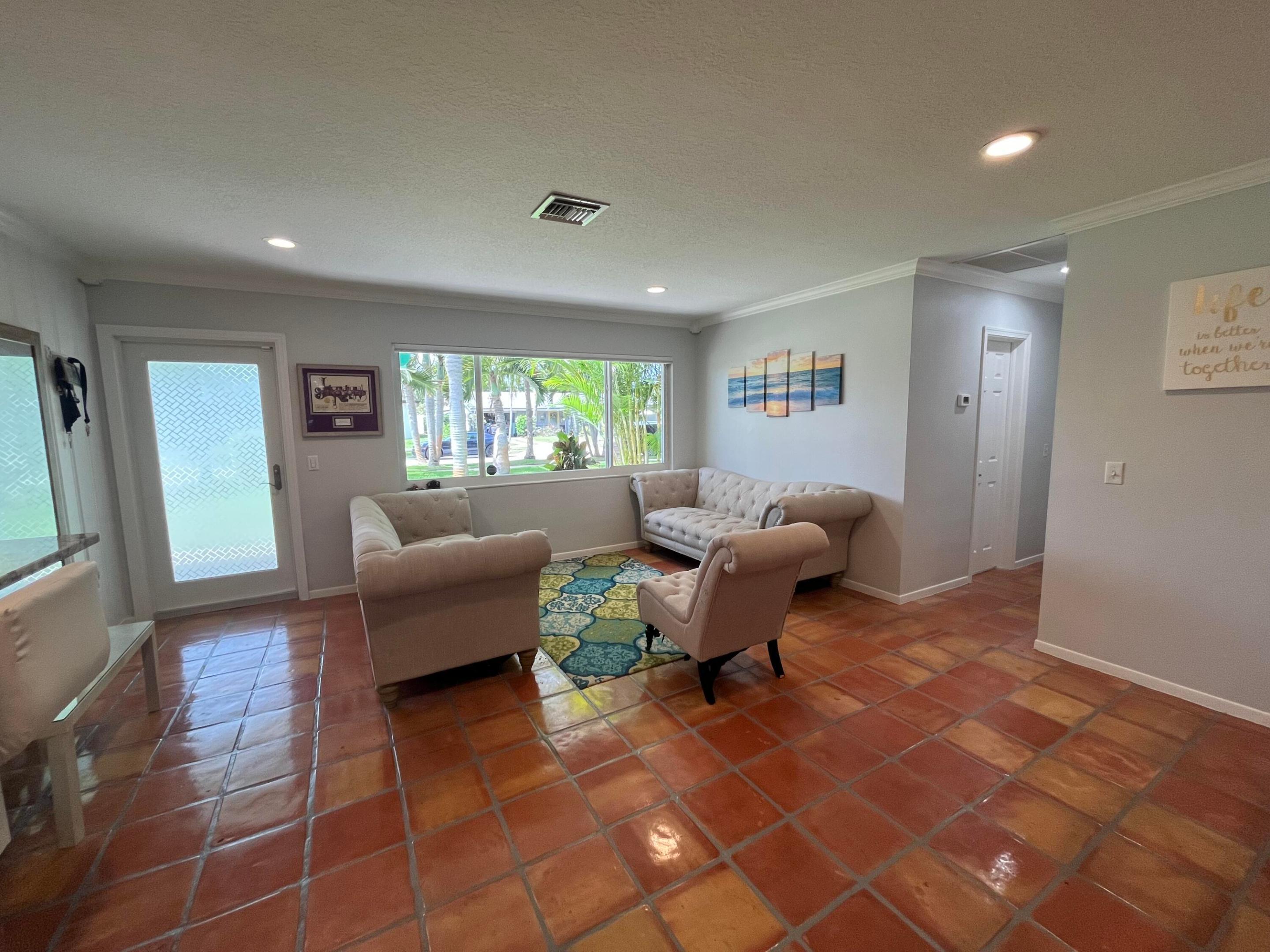 Downtown Boynton Beach Area (Near Intracoastal) - Residential Lease