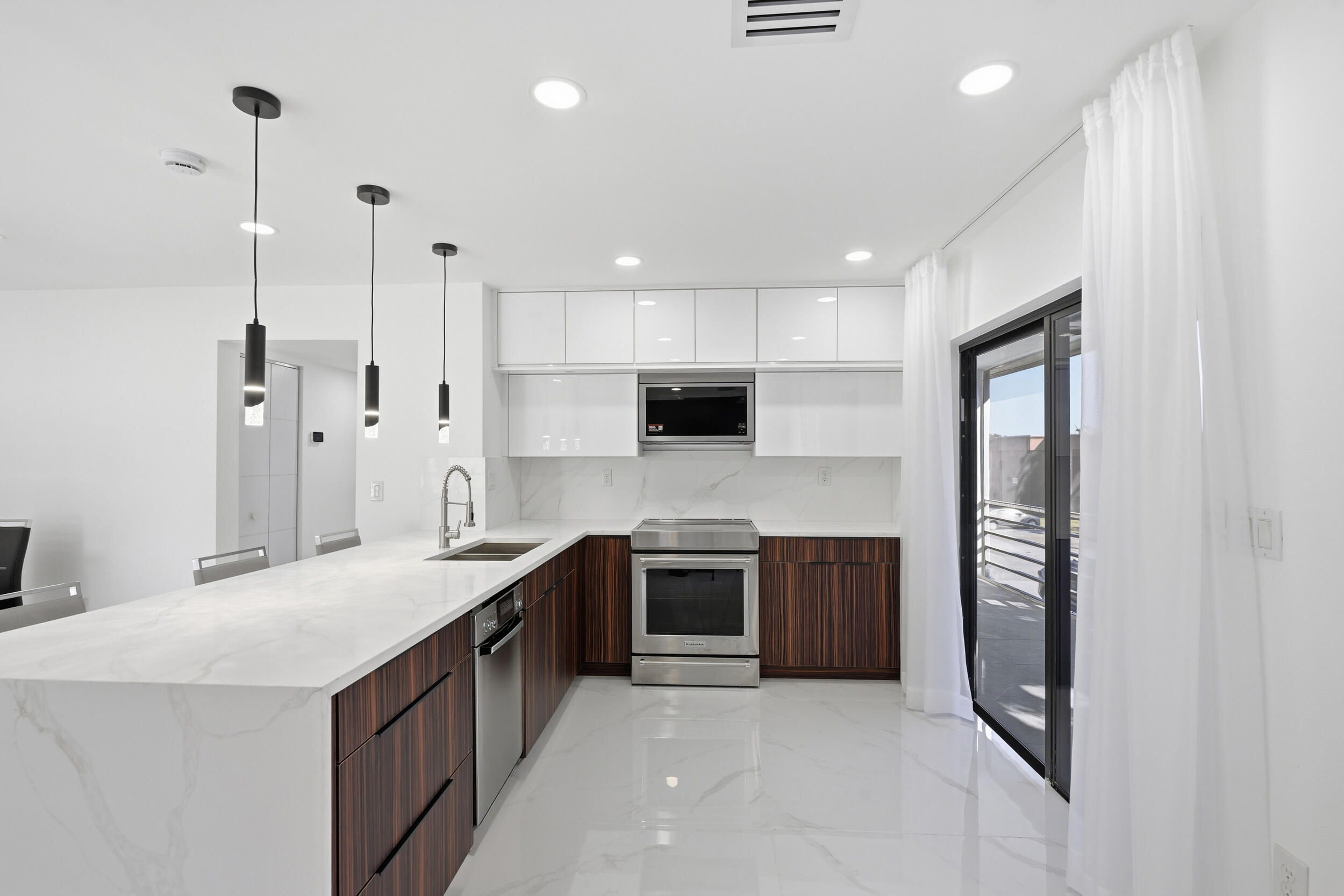 KINGS POINT PIEDMONT CONDOS - Residential