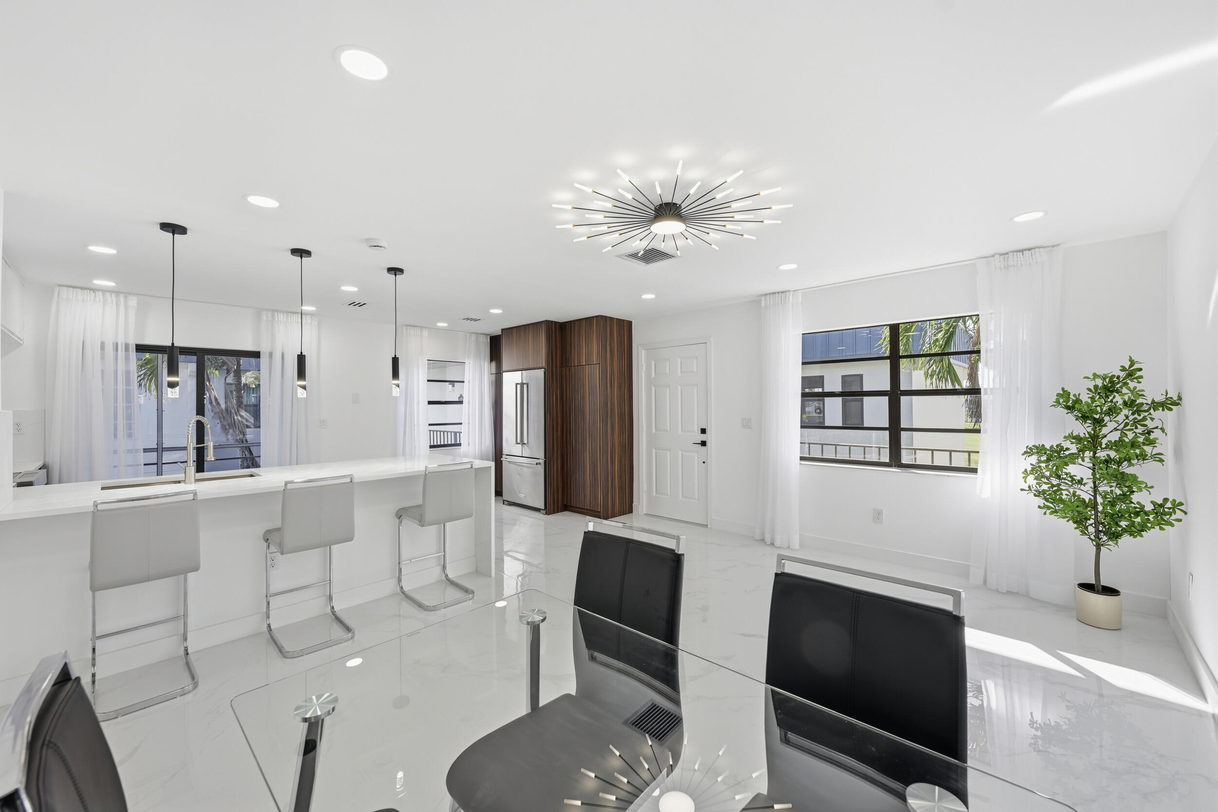 KINGS POINT PIEDMONT CONDOS - Residential