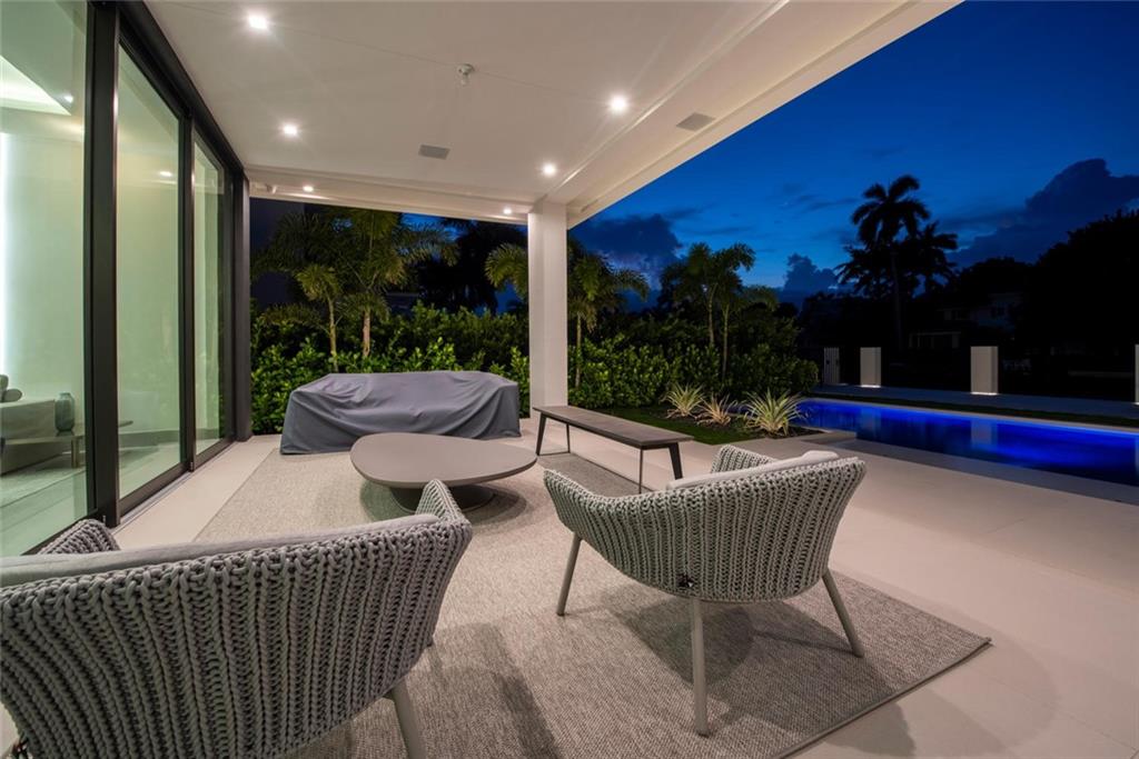 LAS OLAS SEVEN ISLES - Residential
