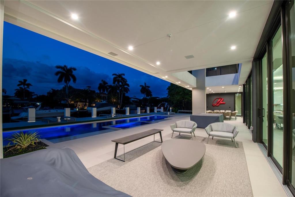 LAS OLAS SEVEN ISLES - Residential