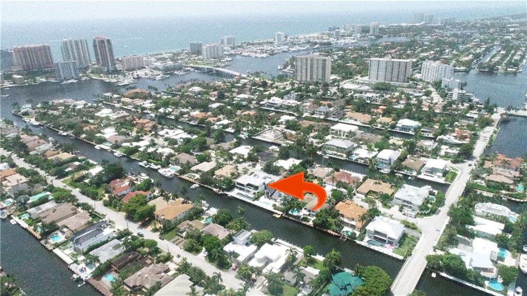 LAS OLAS SEVEN ISLES - Residential