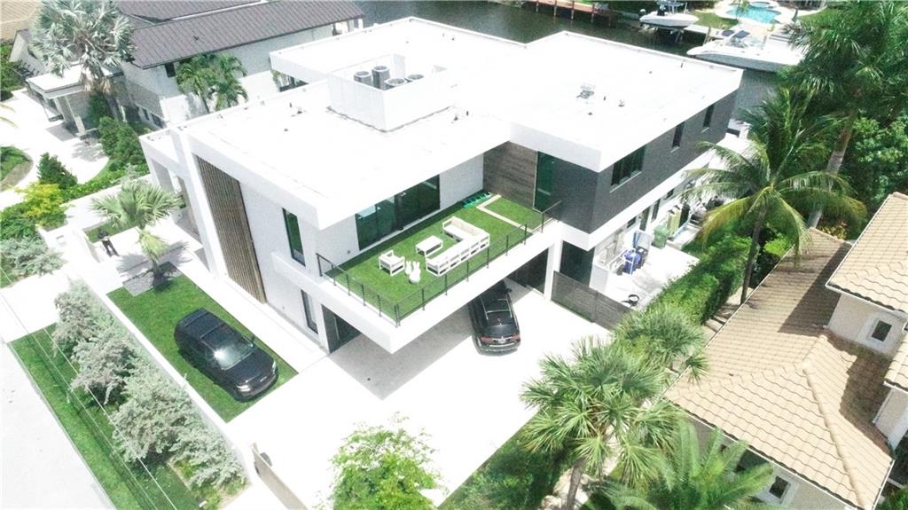 LAS OLAS SEVEN ISLES - Residential