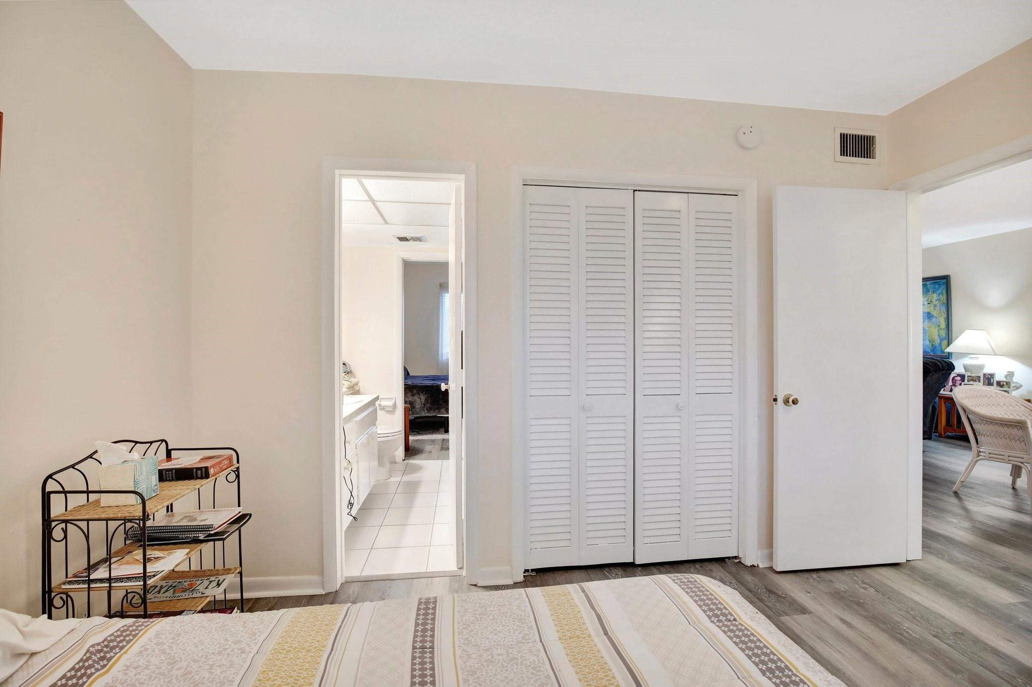 LEISUREVILLE FAIRWAY SIX CONDO - Residential