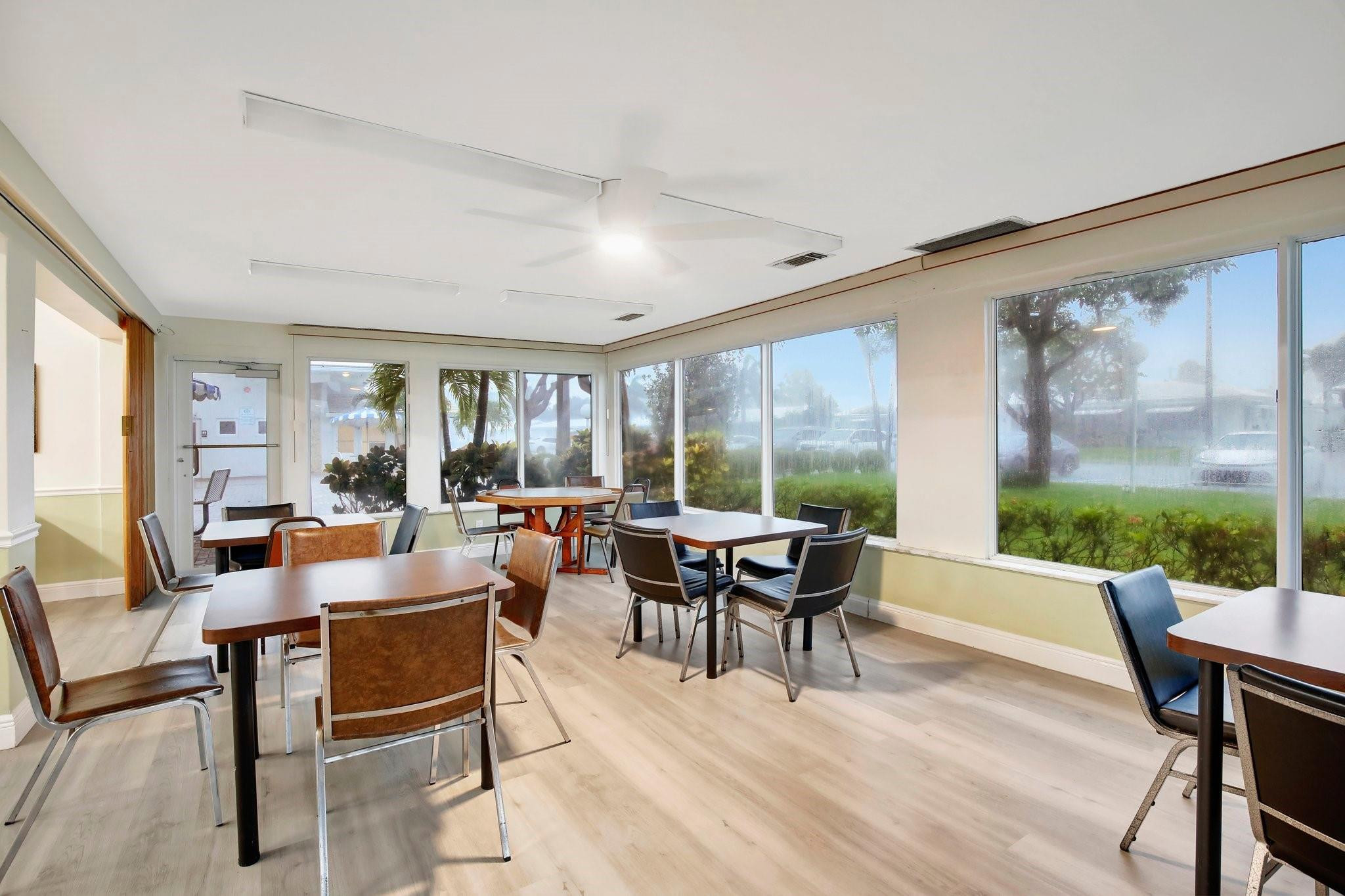 LEISUREVILLE FAIRWAY SIX CONDO - Residential