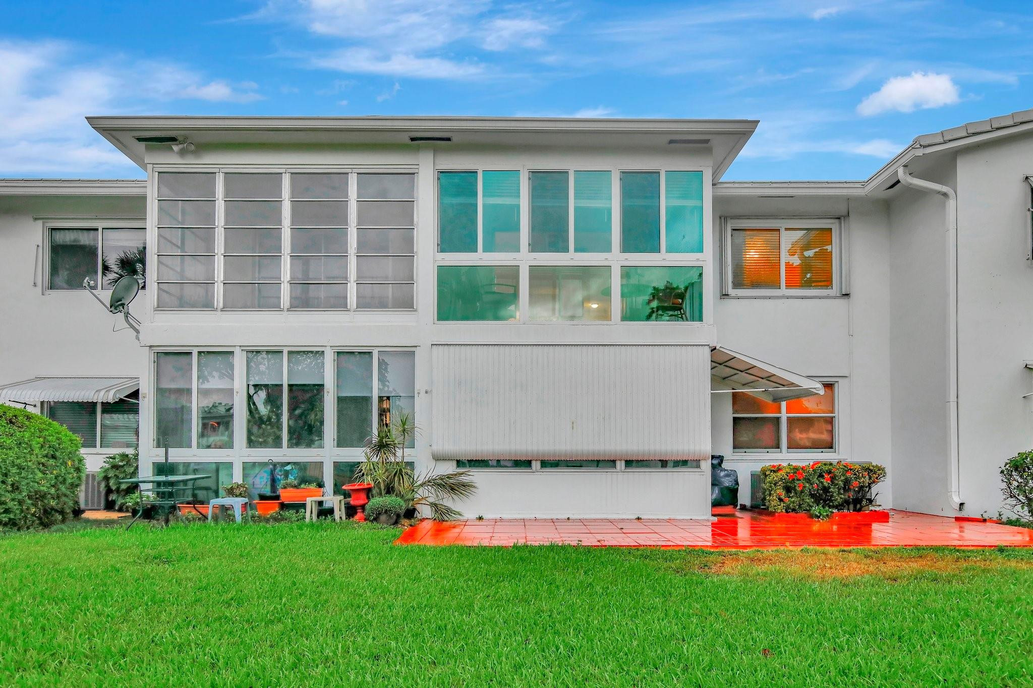LEISUREVILLE FAIRWAY SIX CONDO - Residential