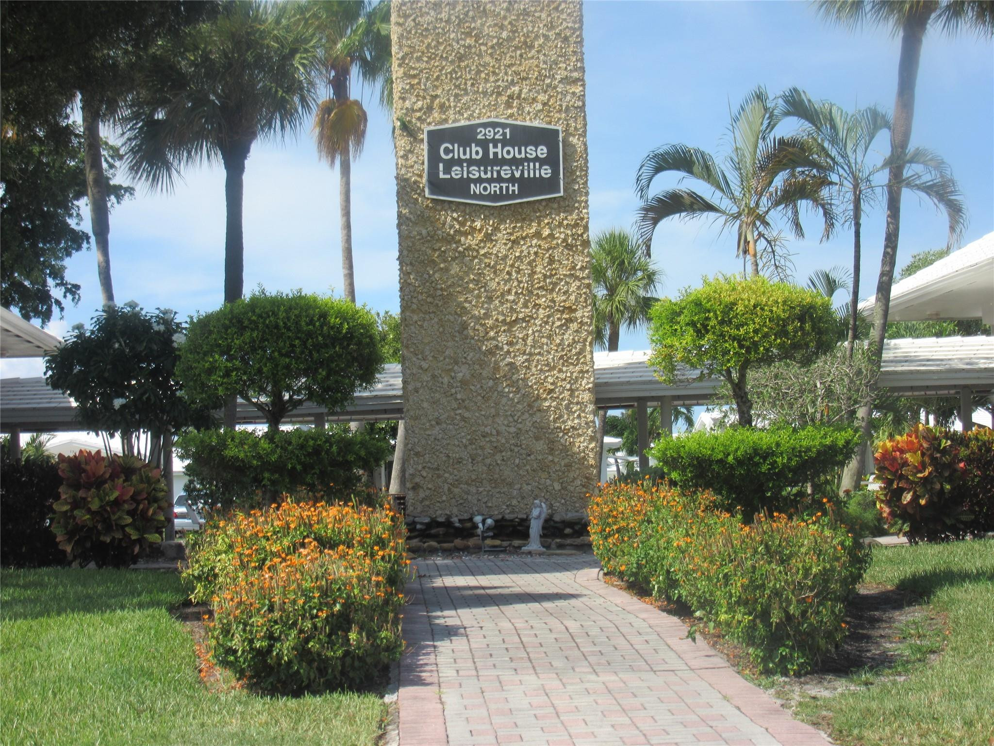 LEISUREVILLE FAIRWAY SIX CONDO - Residential