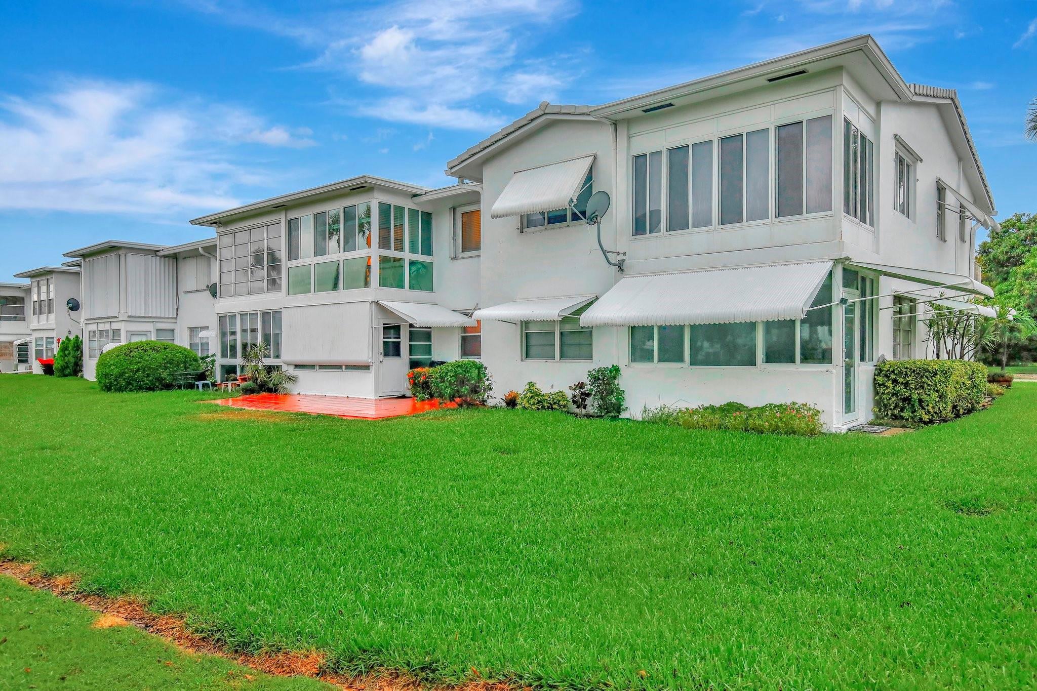 LEISUREVILLE FAIRWAY SIX CONDO - Residential