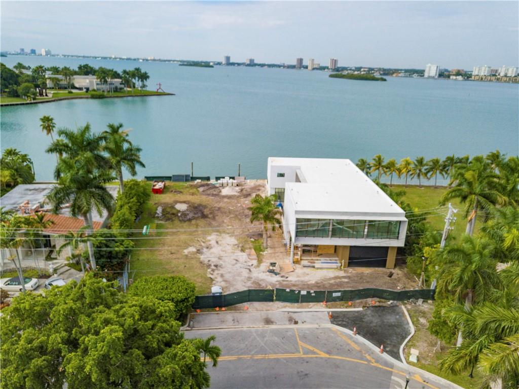 Bay Harbor Island - Land