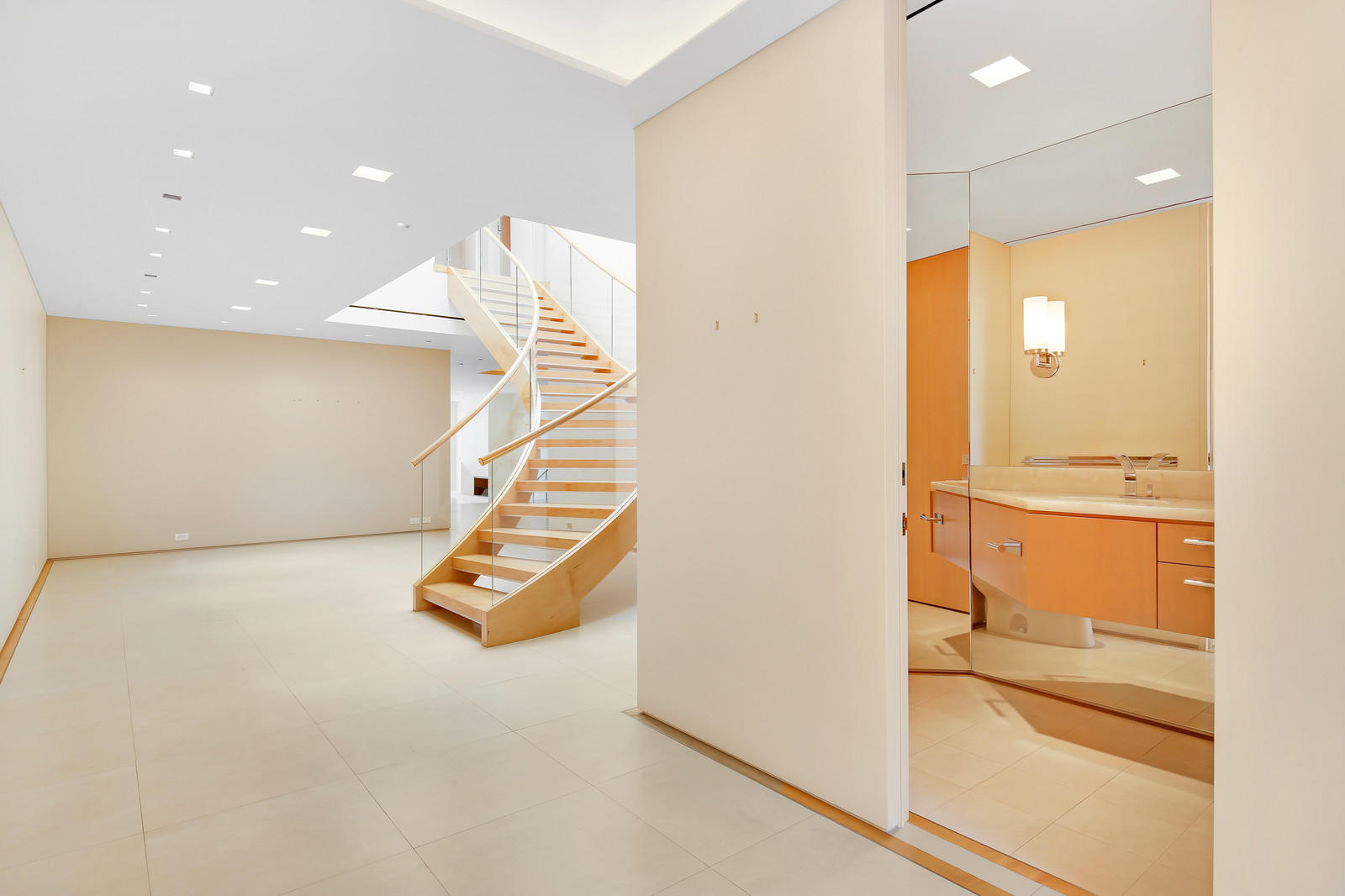 RESIDENCES AT SLOANS CURVE - Residential