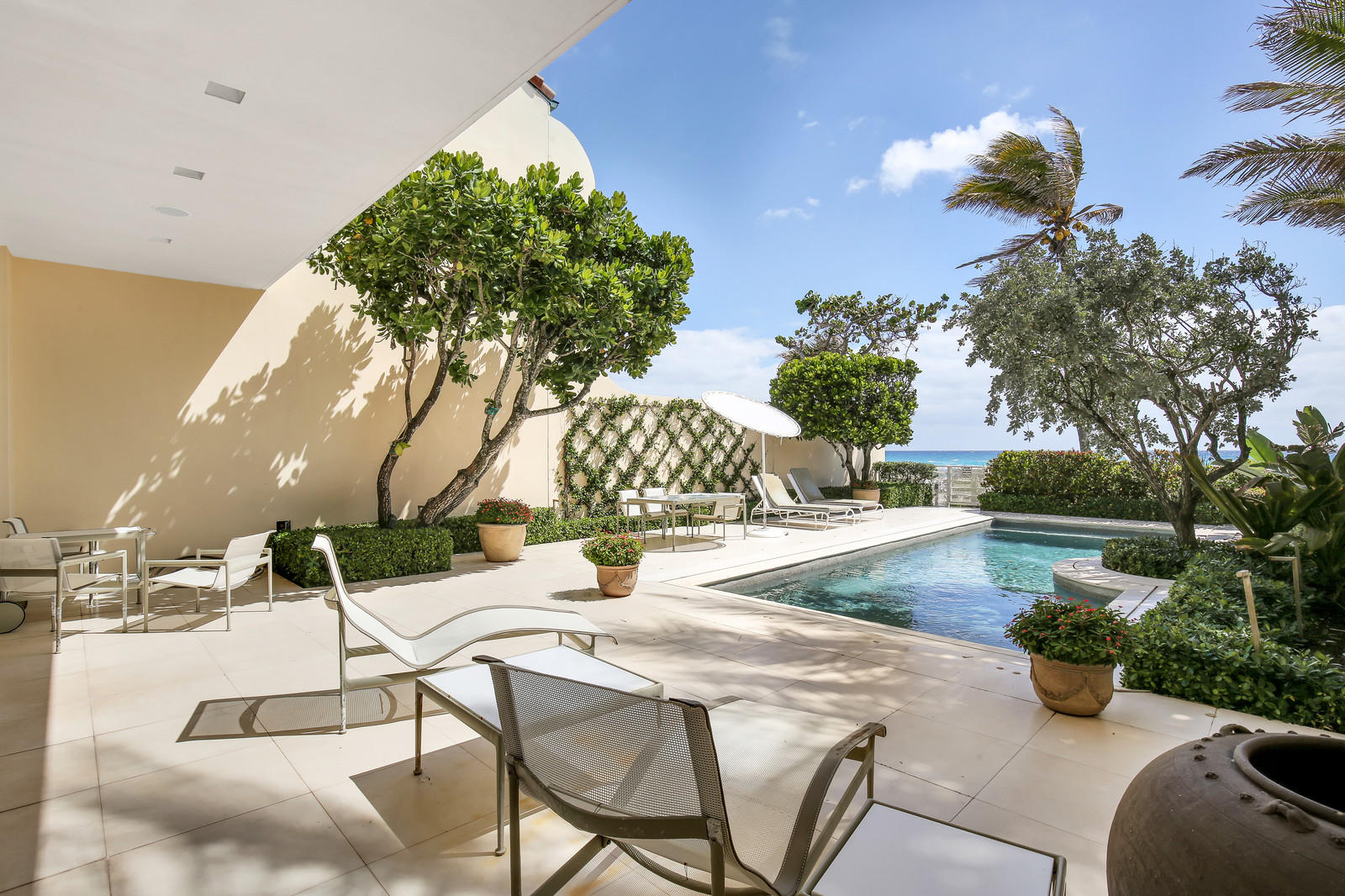 2-Story townhouse w/ approx. 5,517 total Sq.Ft.. Contemporary designs,elevator, private beach access, private pool & ocean views From all main rooms.