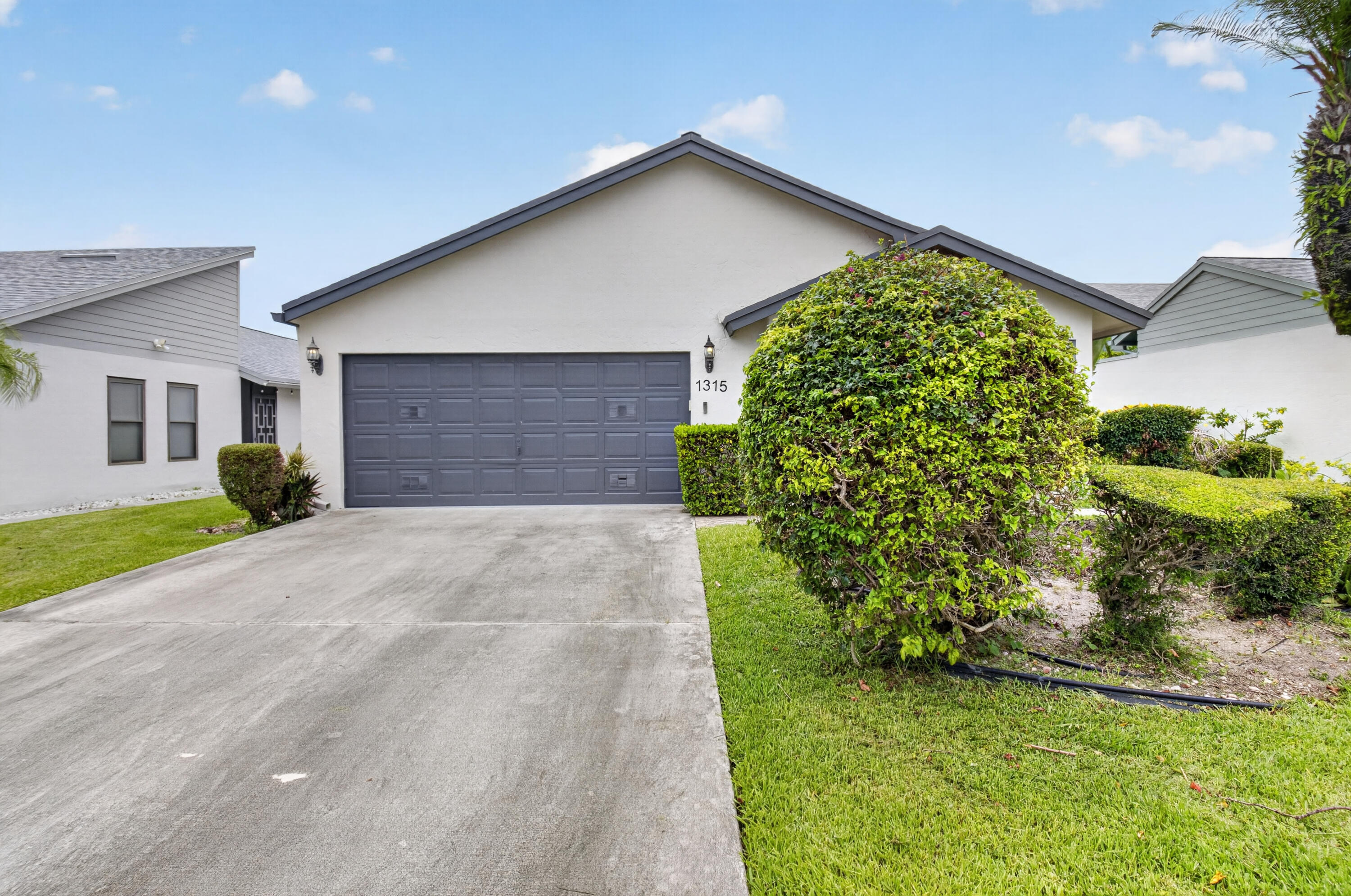 RAINBERRY BAY SEC 3 - Residential