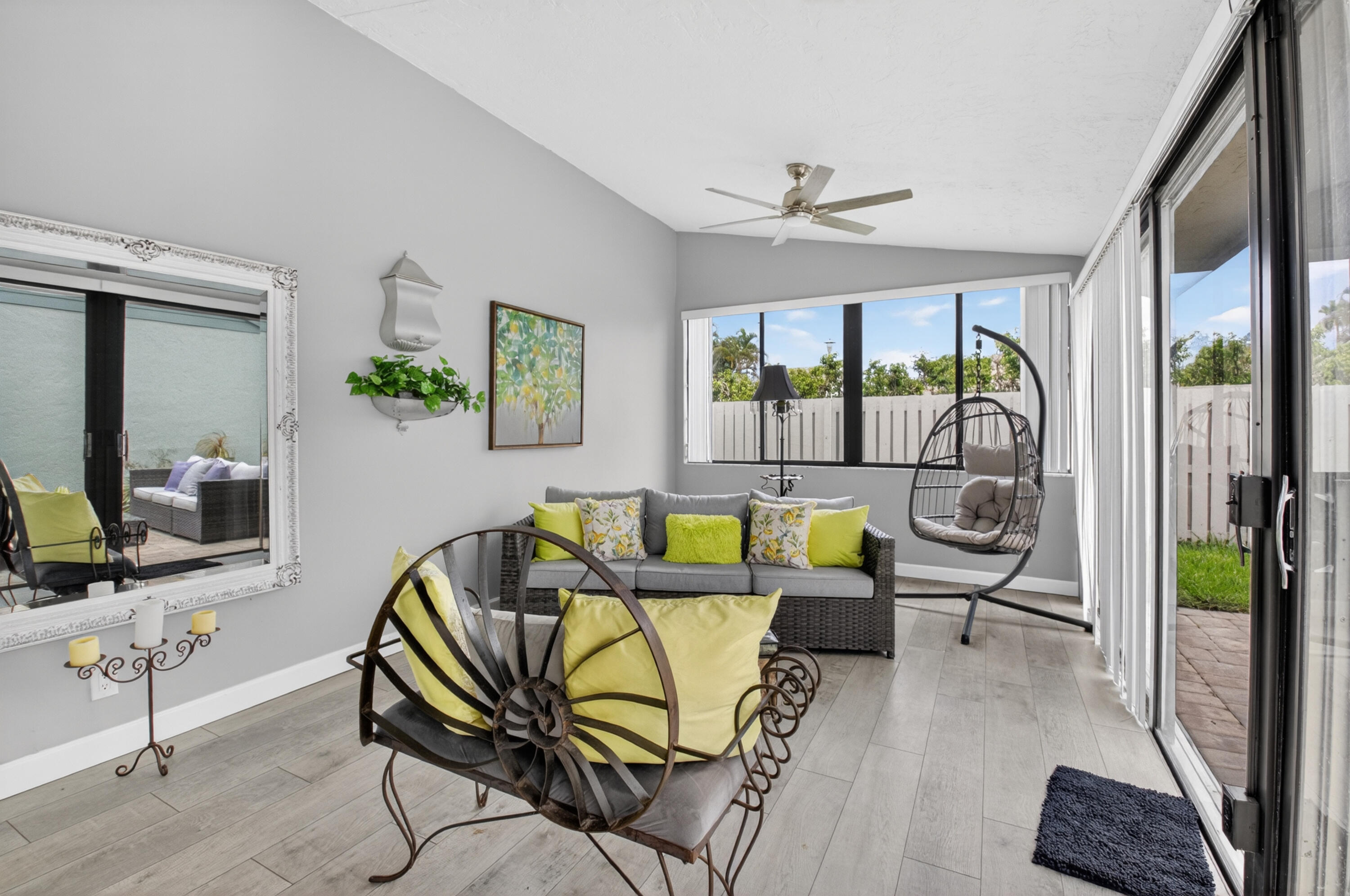 RAINBERRY BAY SEC 3 - Residential
