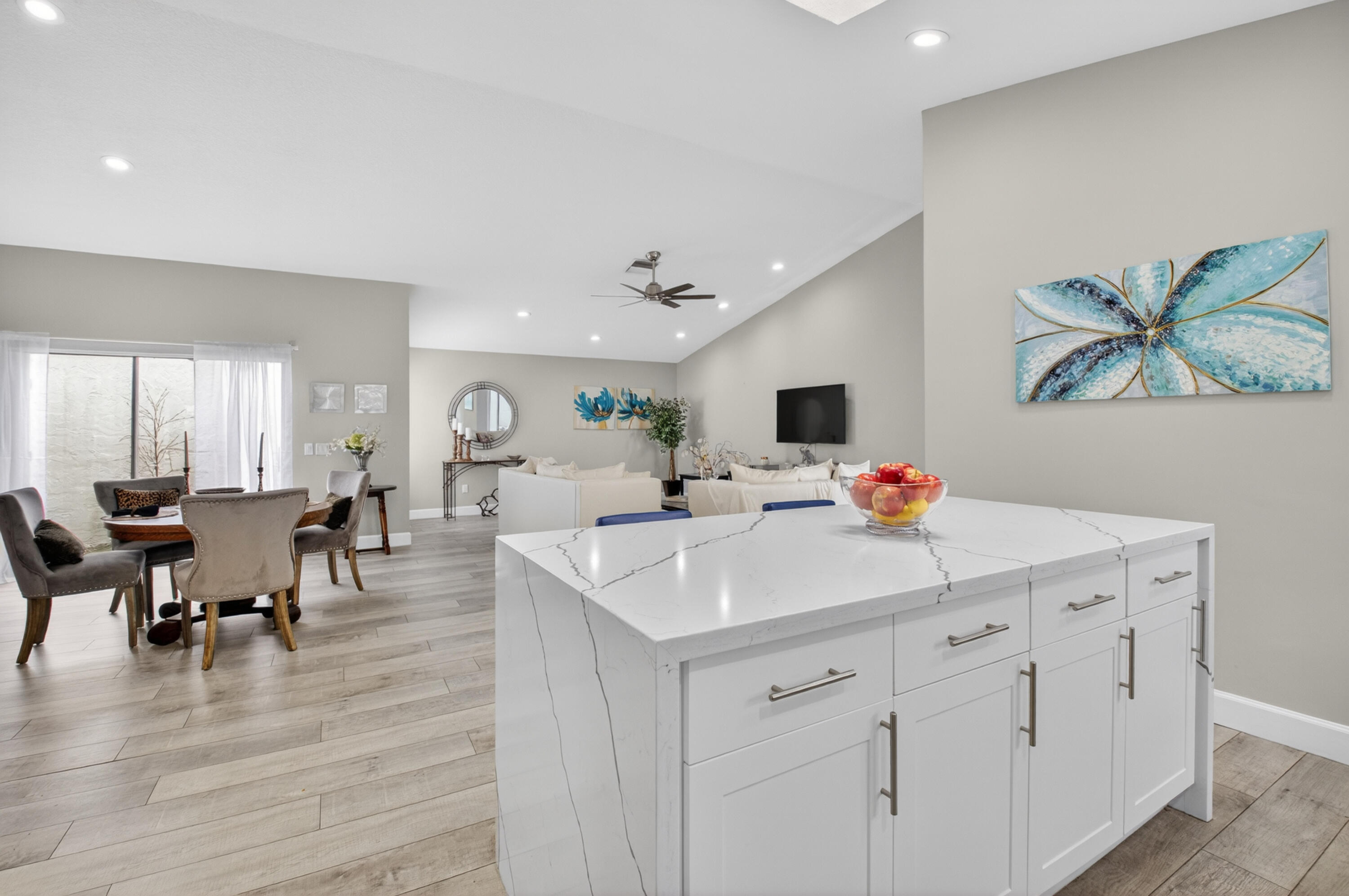 RAINBERRY BAY SEC 3 - Residential