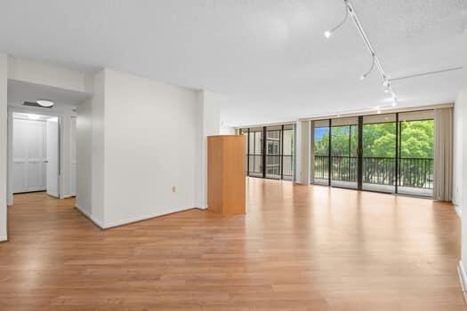 GRANDVIEW AT EMERALD HILLS CONDO - Residential