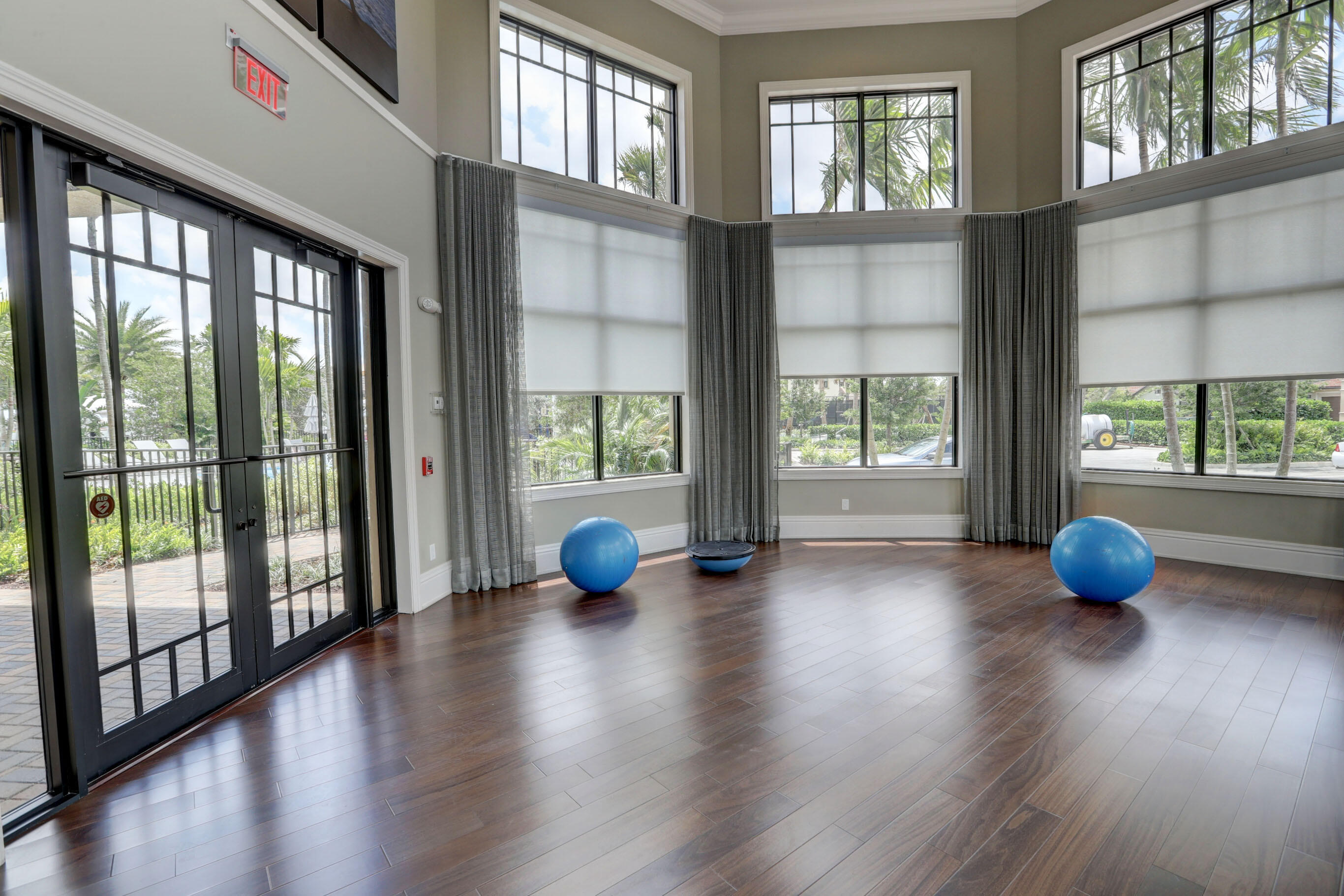 BRUSCHI PROPERTY - Residential