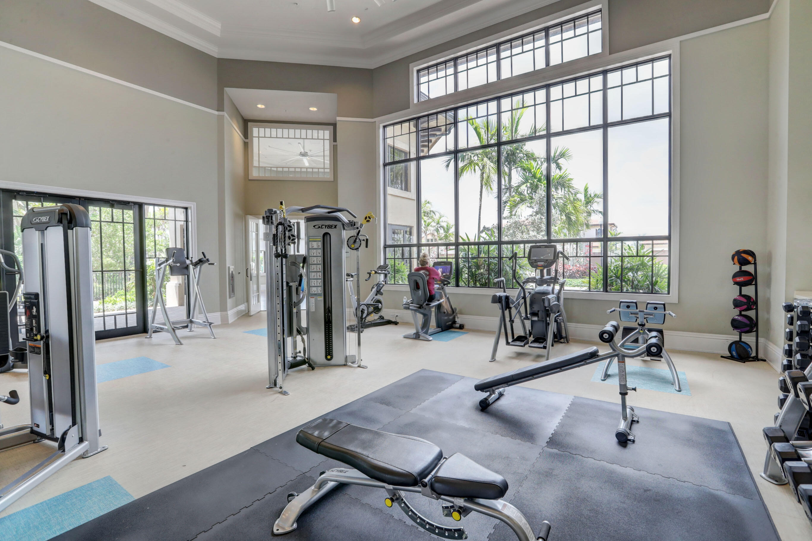 BRUSCHI PROPERTY - Residential