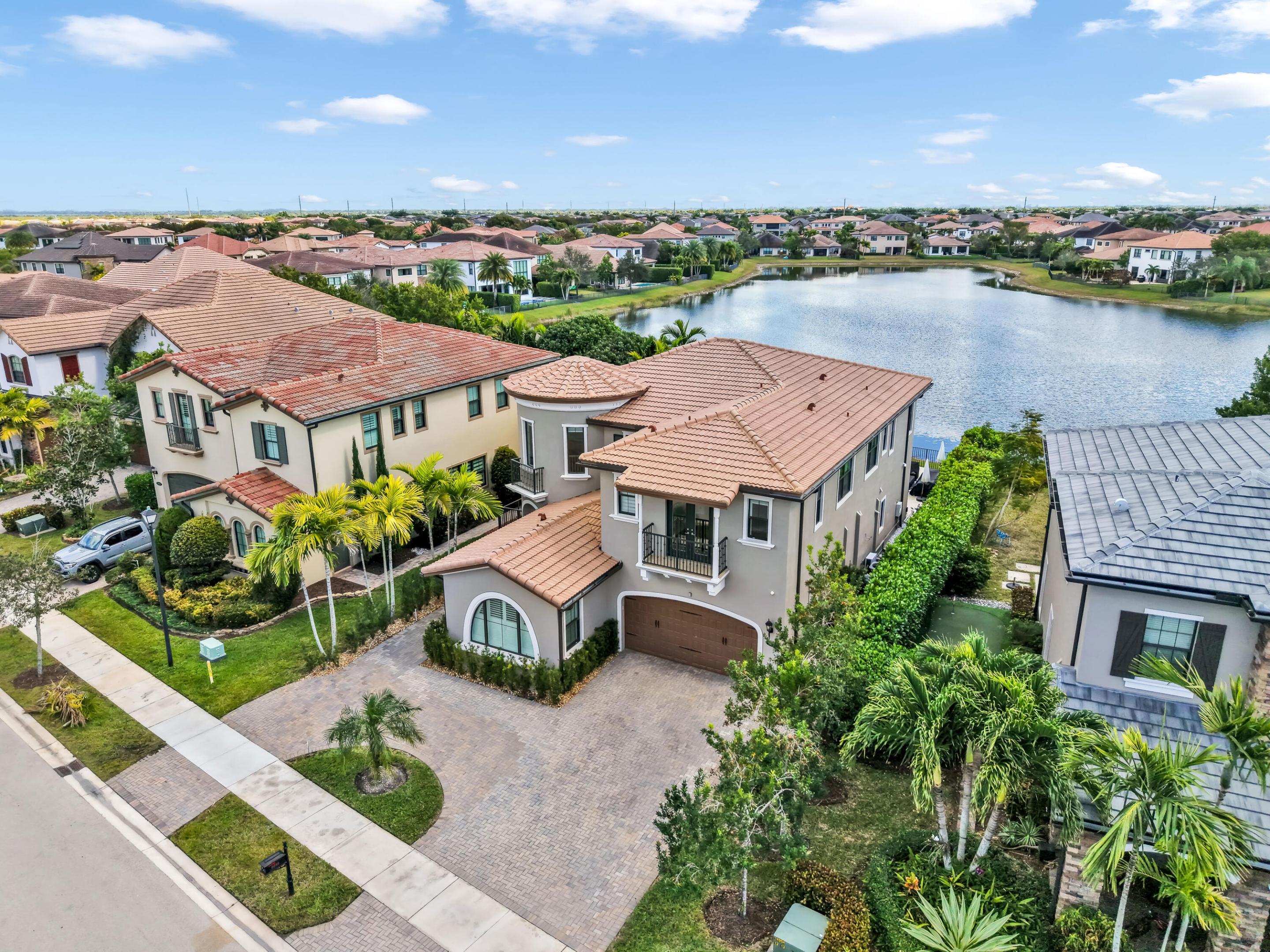 BRUSCHI PROPERTY - Residential