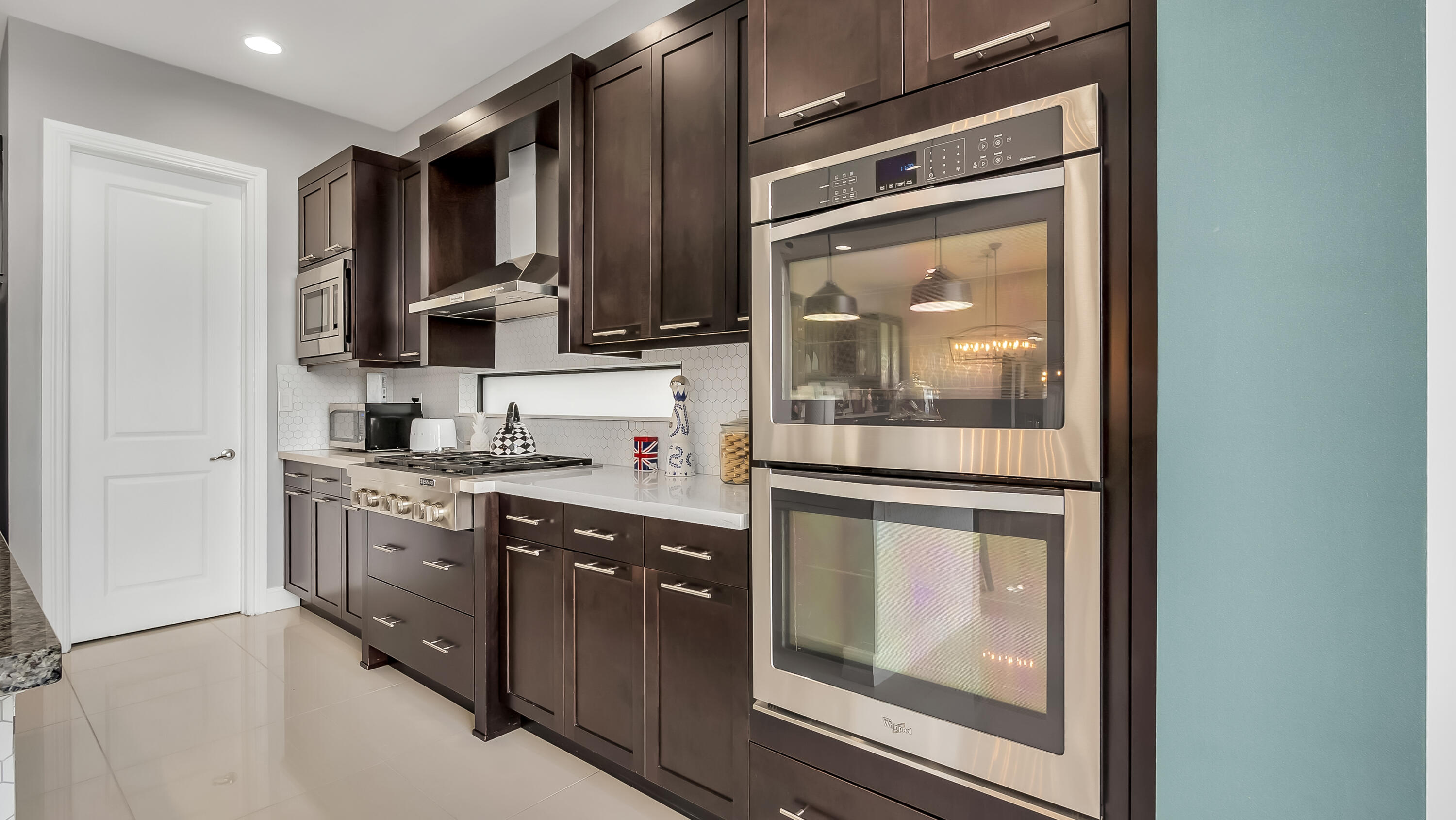 BRUSCHI PROPERTY - Residential