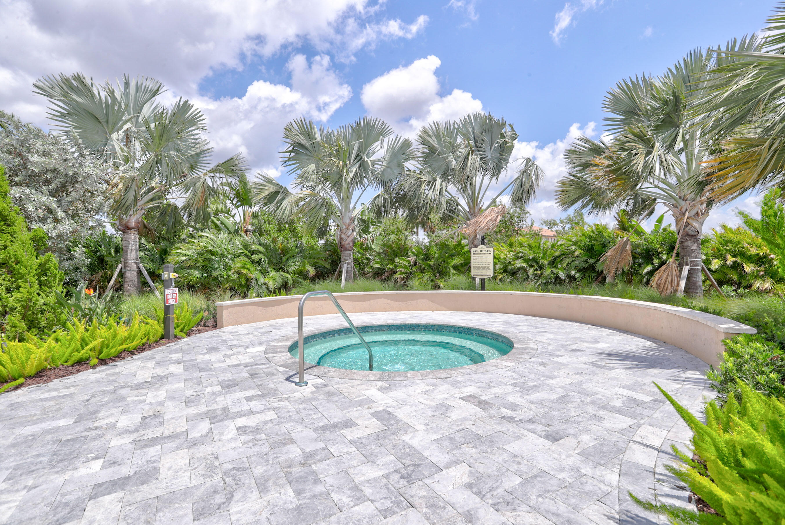 BRUSCHI PROPERTY - Residential