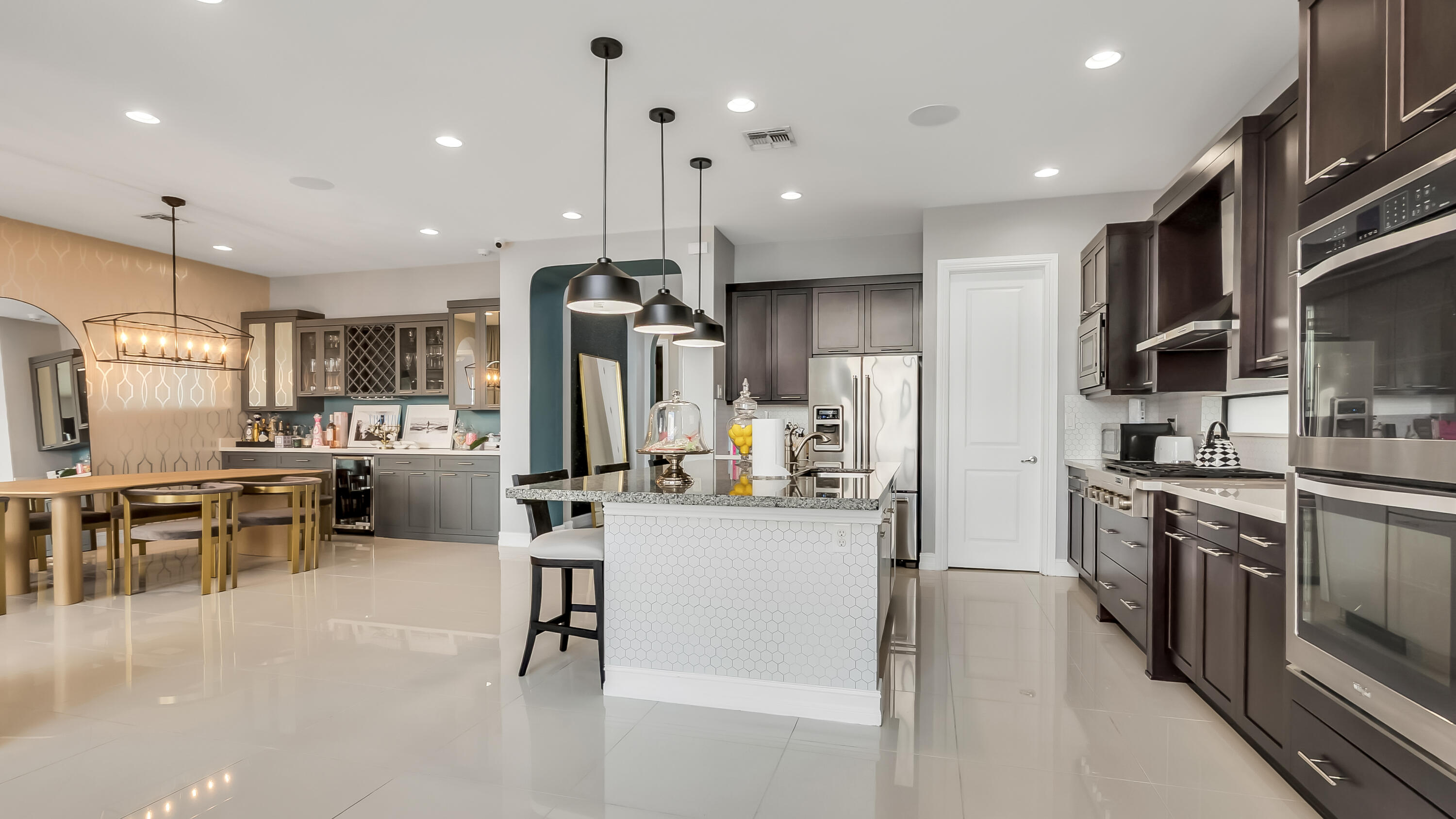 BRUSCHI PROPERTY - Residential