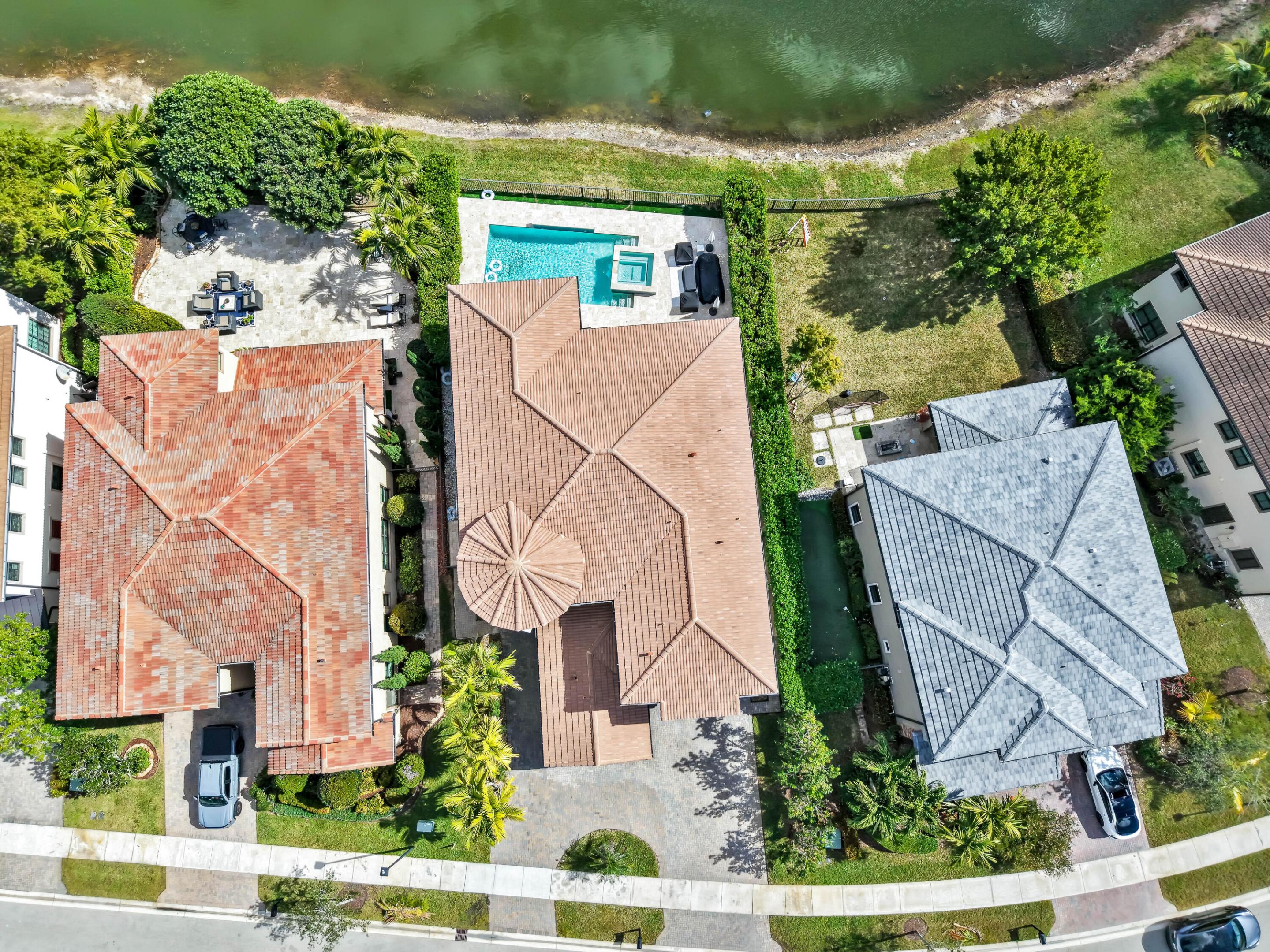 BRUSCHI PROPERTY - Residential