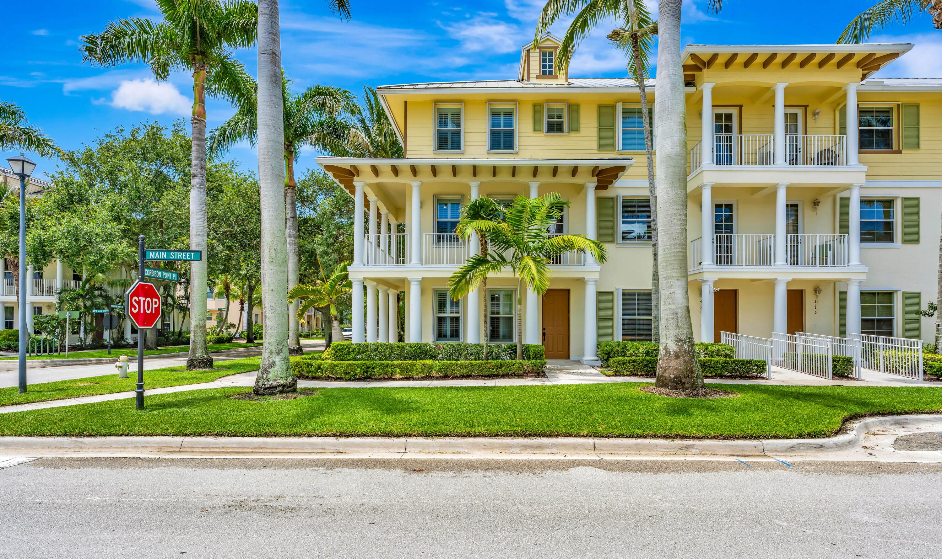 ABACOA TOWN CENTER 3 - Residential