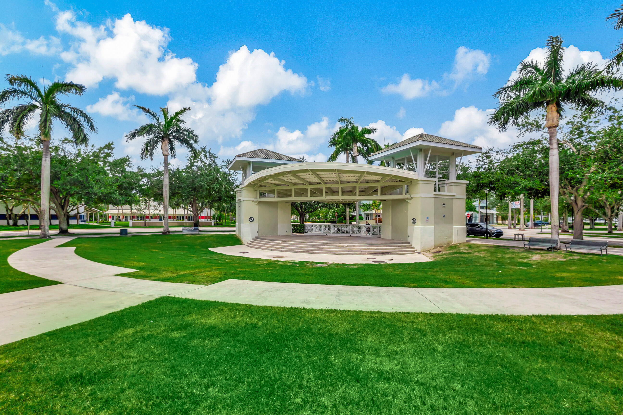 ABACOA TOWN CENTER 3 - Residential