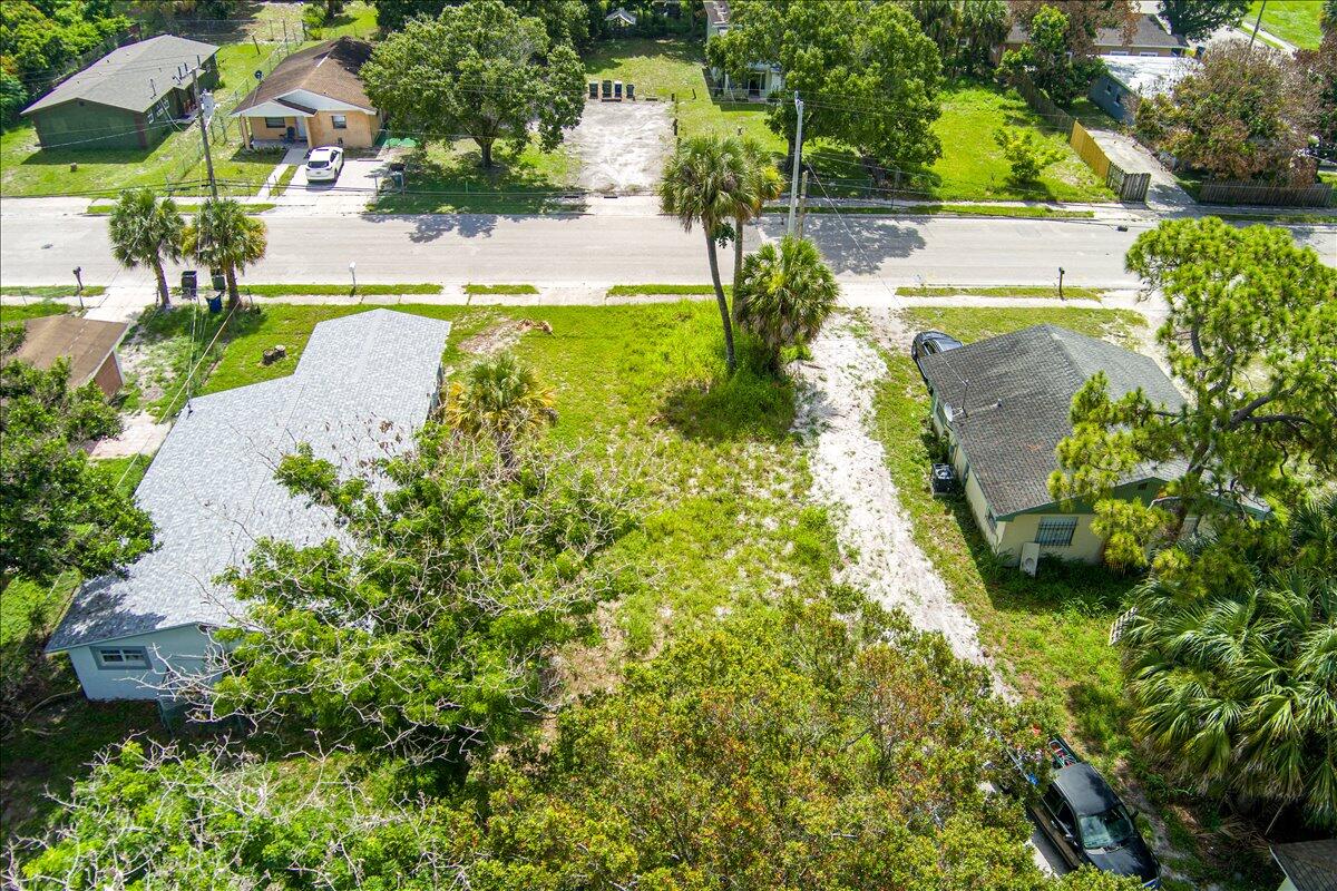 ELDORADO SUBDIVISION - Land