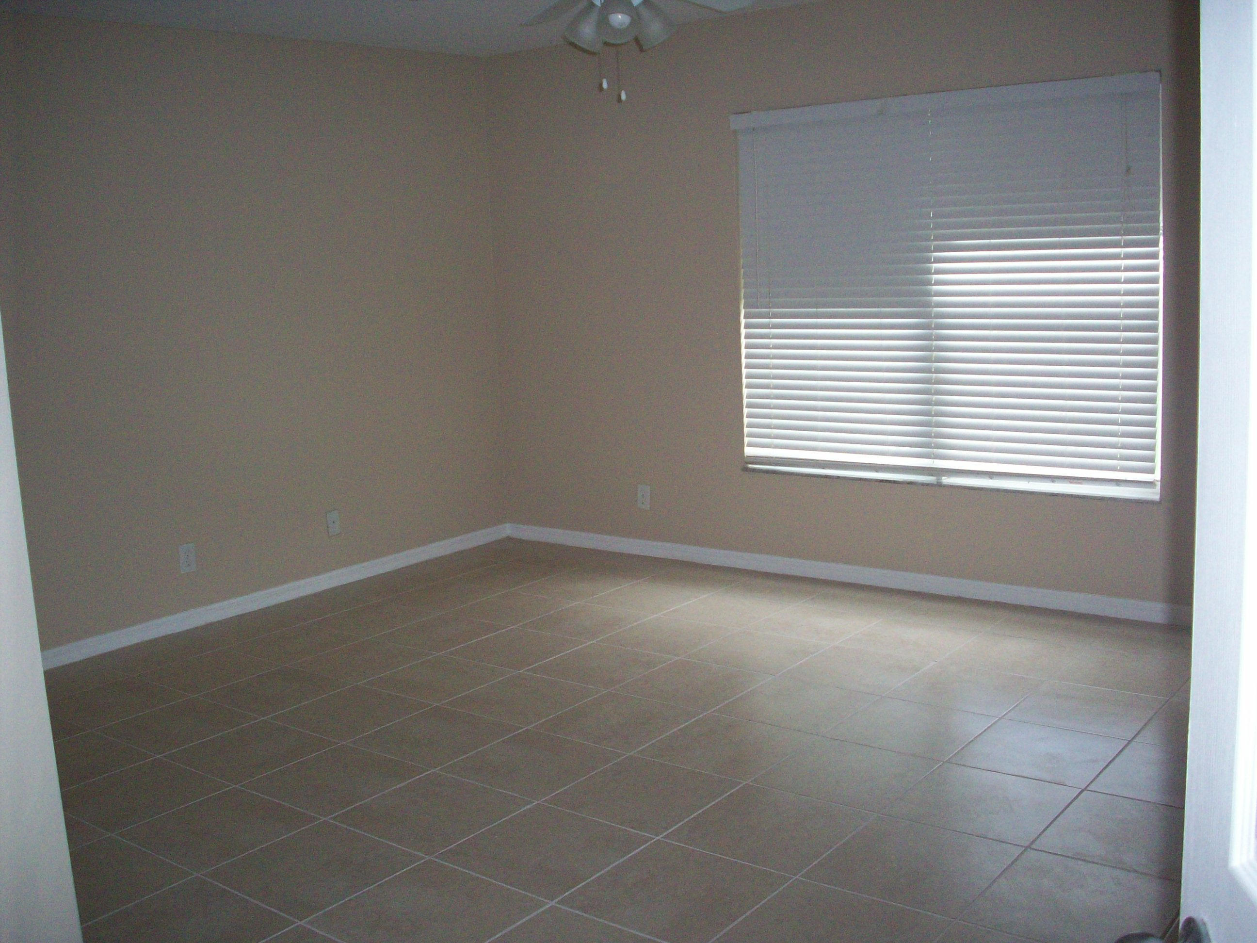 PORT ST LUCIE SECTION 20 - Residential Lease