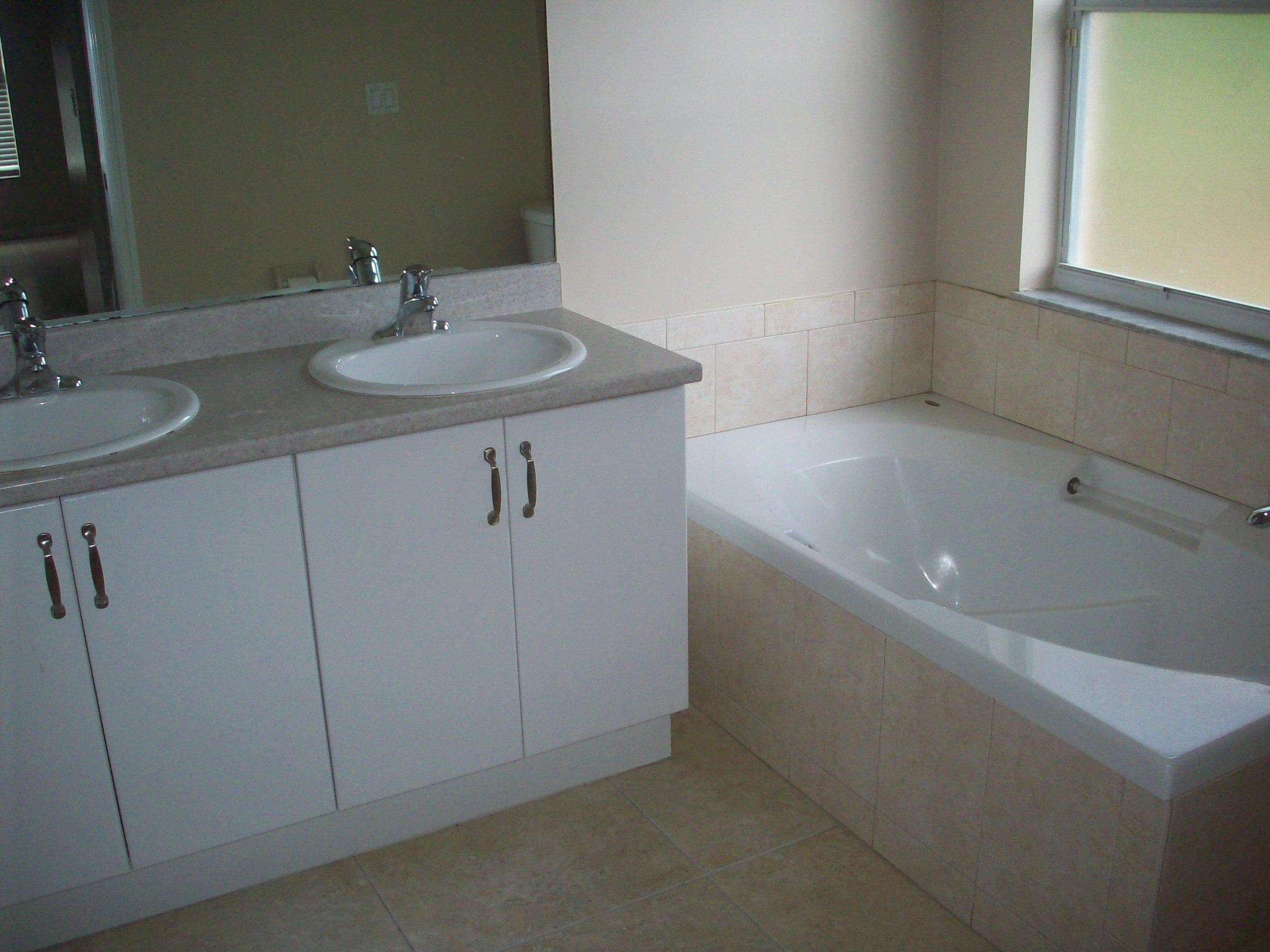 PORT ST LUCIE SECTION 20 - Residential Lease