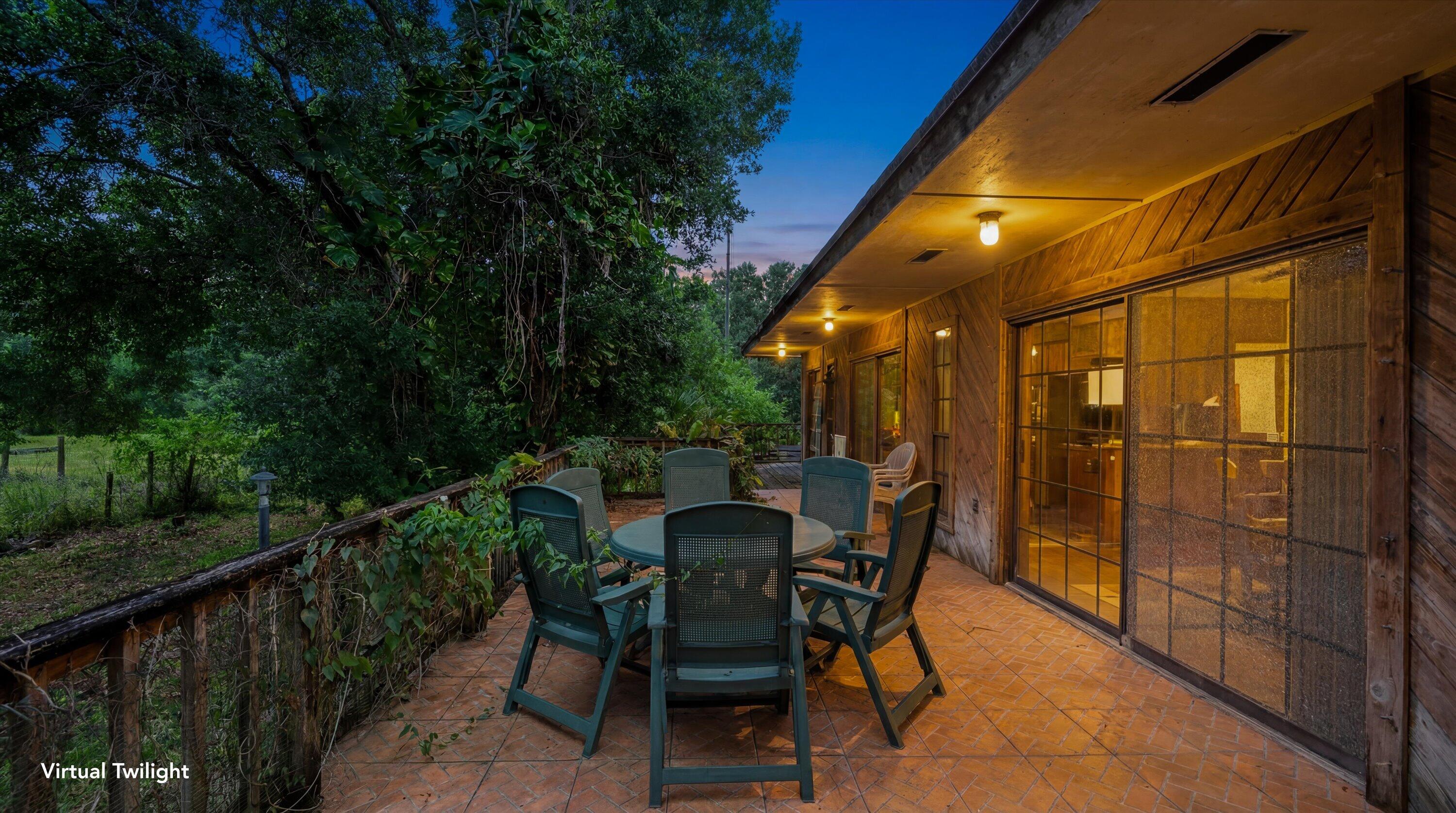 LOXAHATCHEE GROVES - Residential
