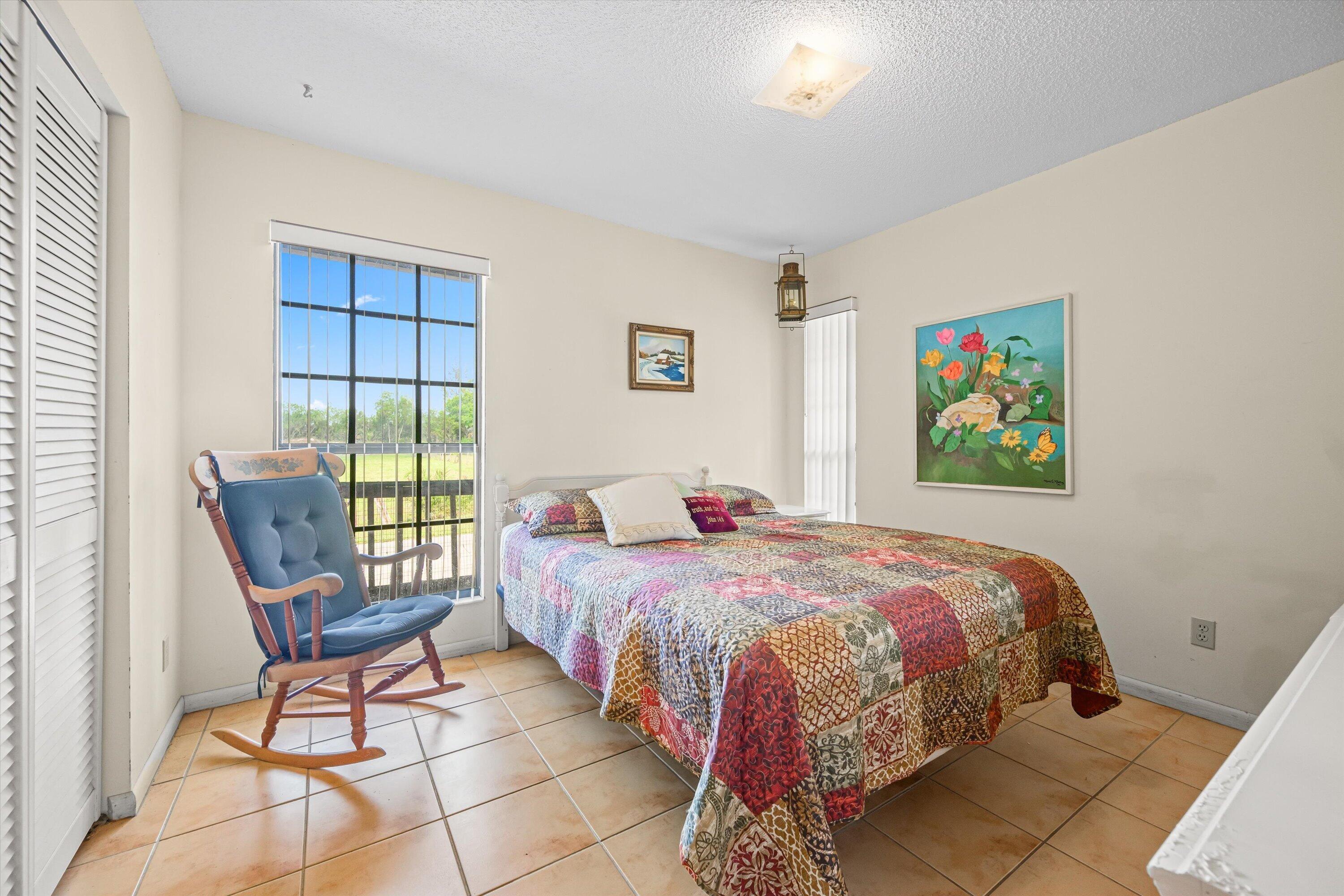 LOXAHATCHEE GROVES - Residential