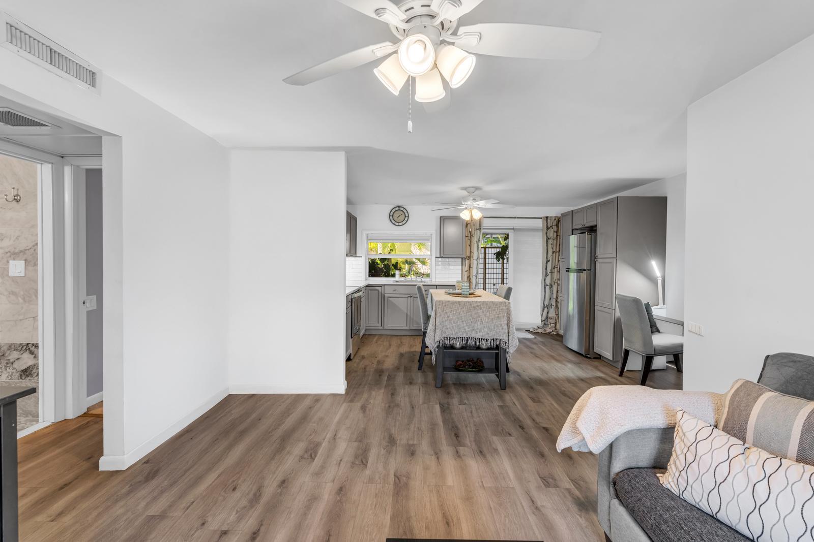EMBARCADERO CONDO - Residential