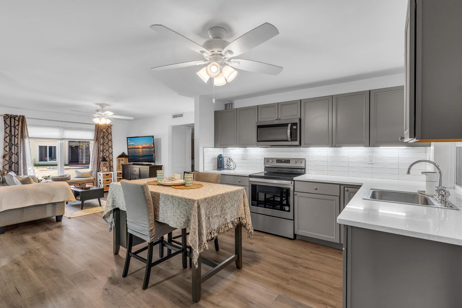EMBARCADERO CONDO - Residential