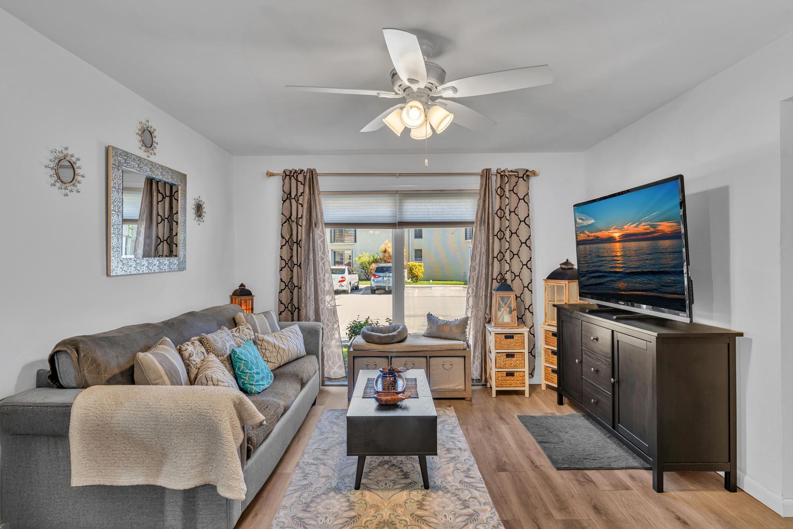 EMBARCADERO CONDO - Residential