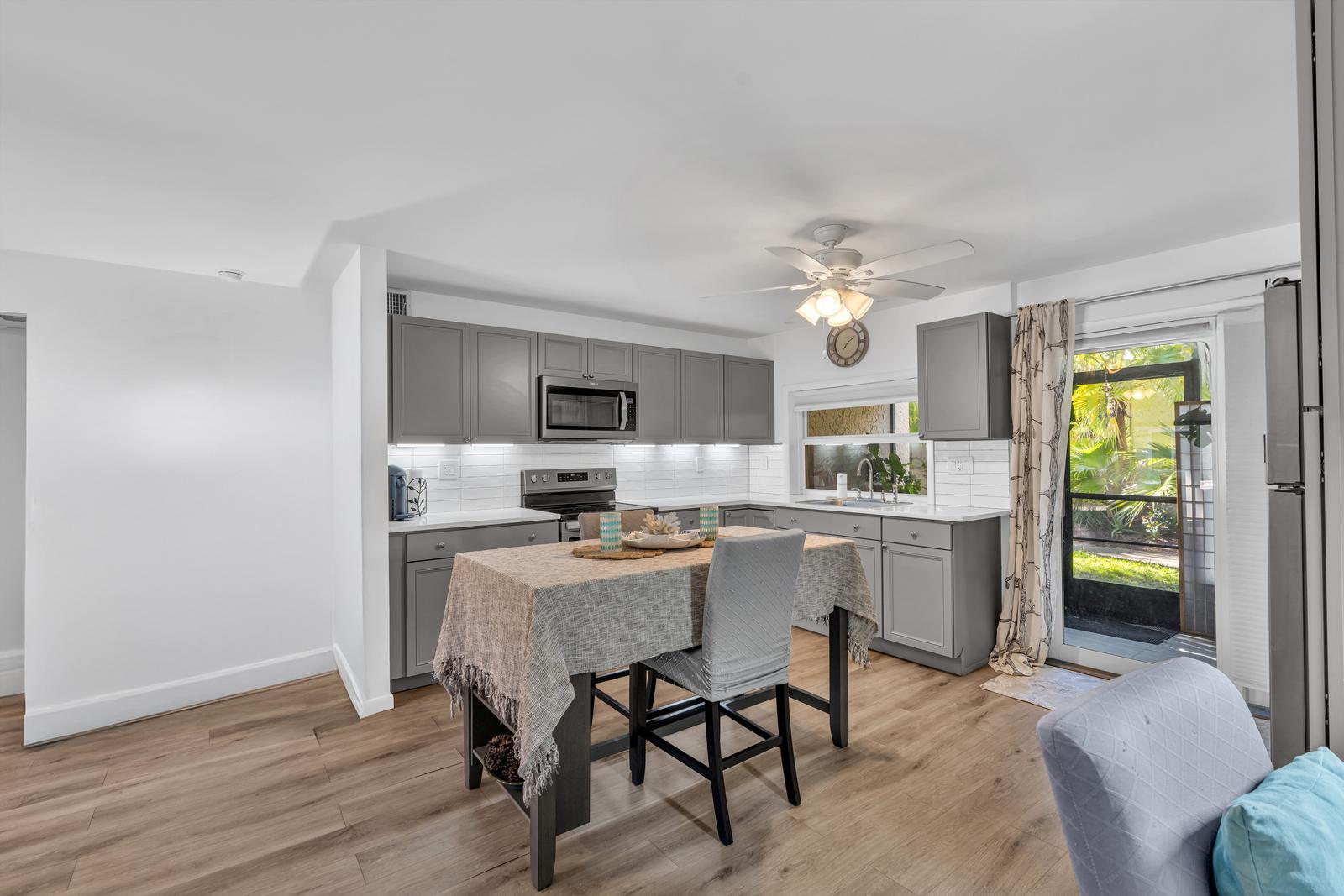 EMBARCADERO CONDO - Residential