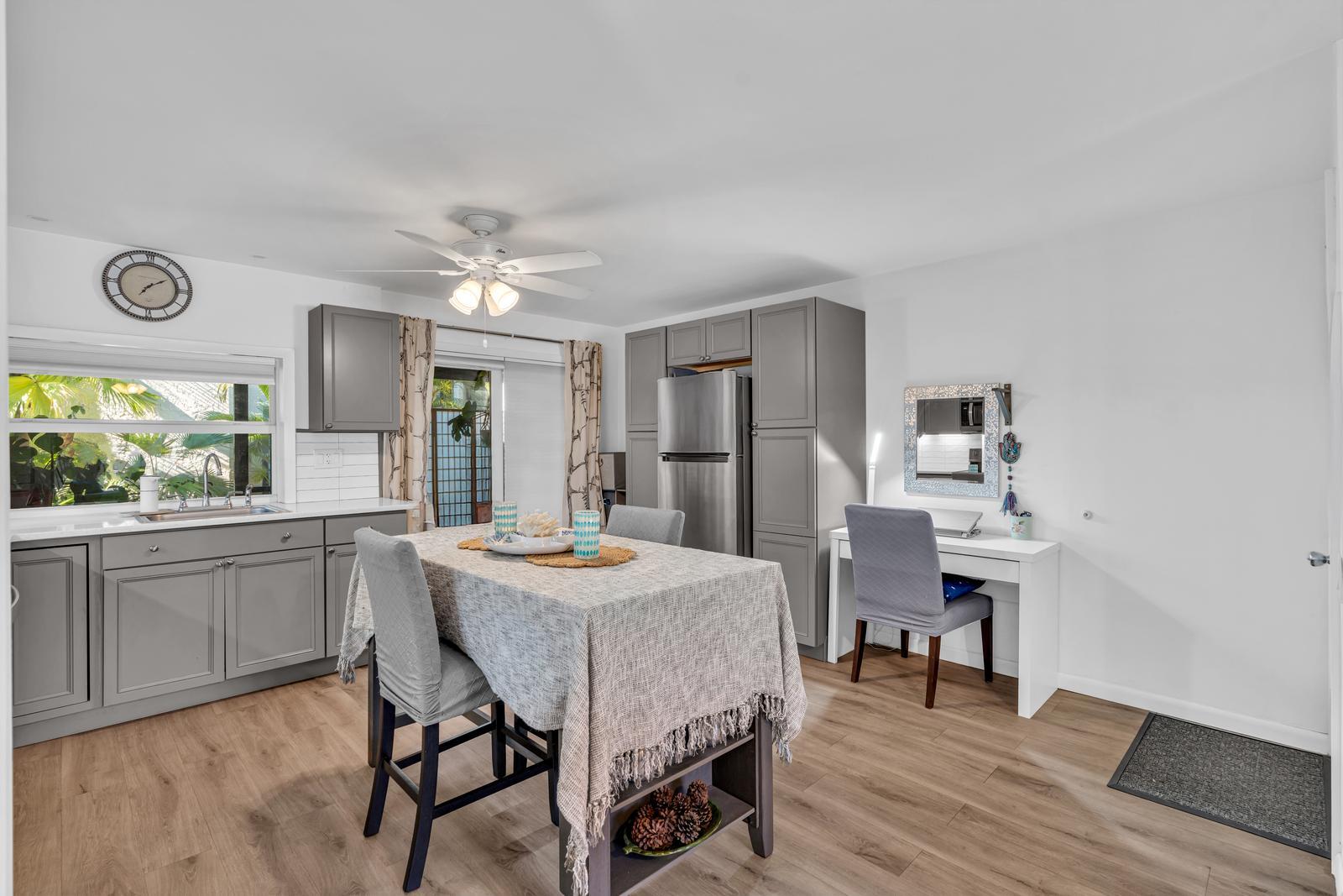 EMBARCADERO CONDO - Residential