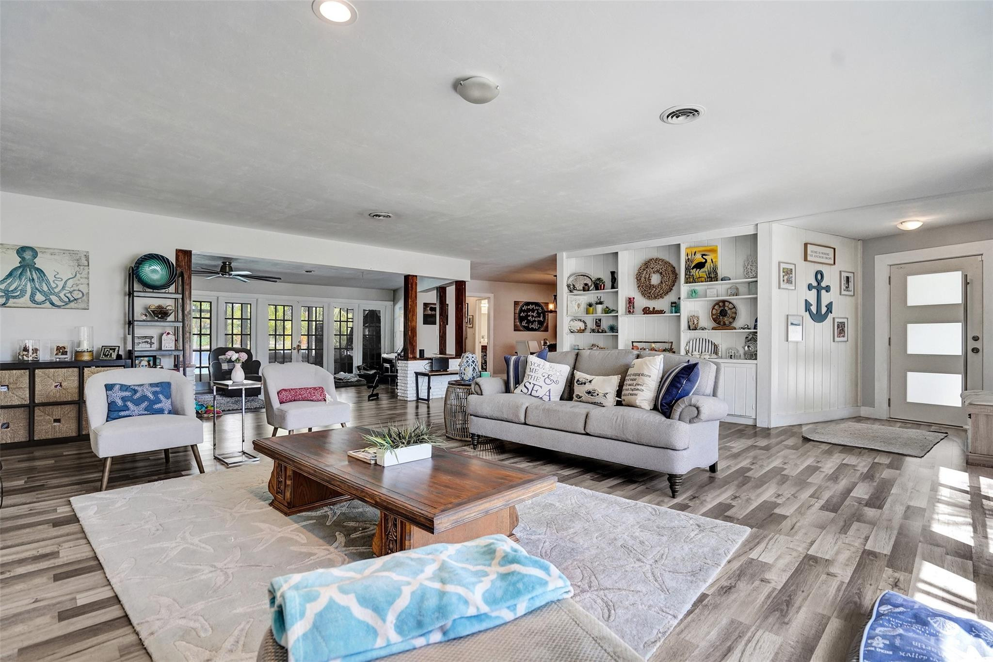 Coral Ridge - Residential
