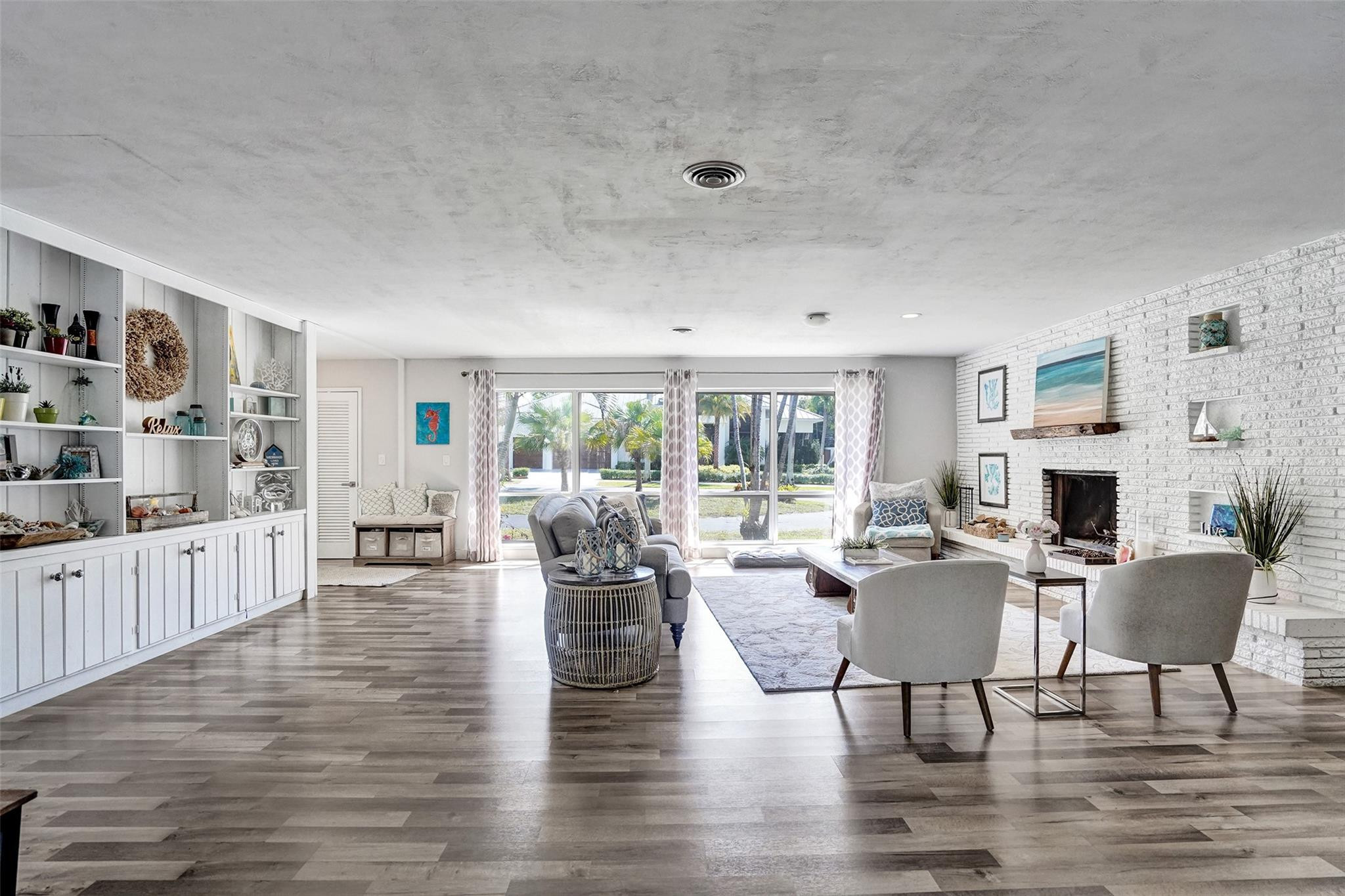 Coral Ridge - Residential