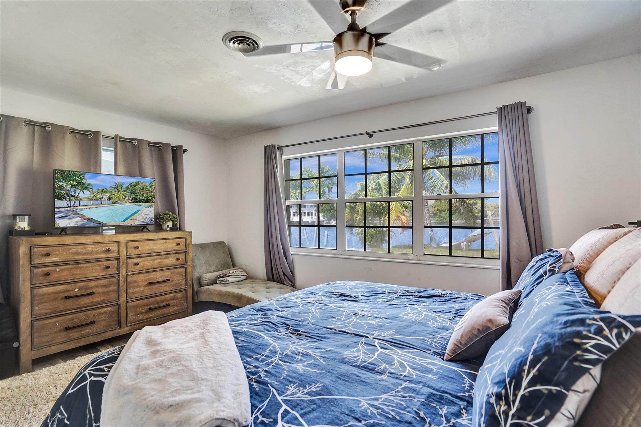 Coral Ridge - Residential