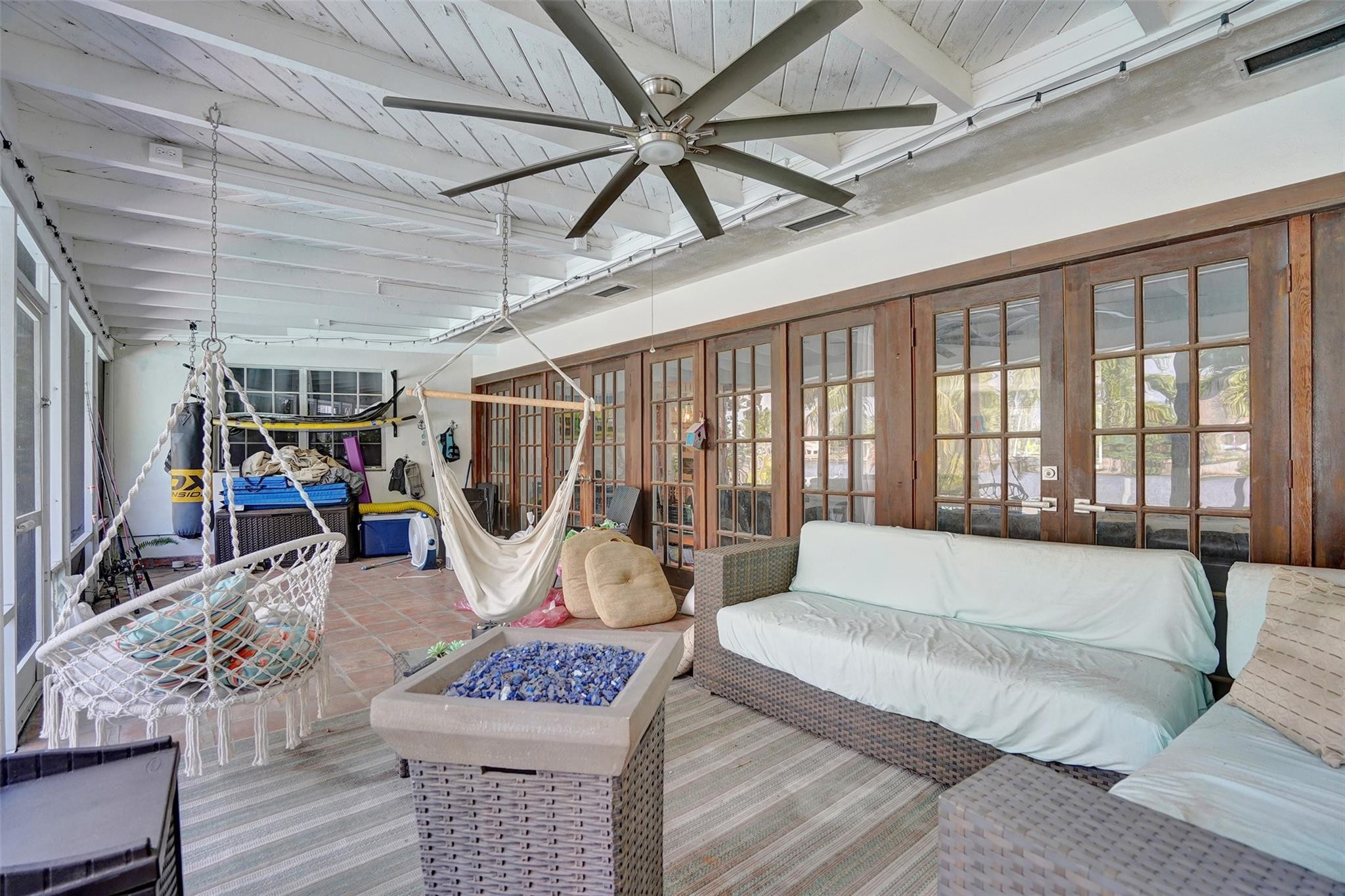 Coral Ridge - Residential