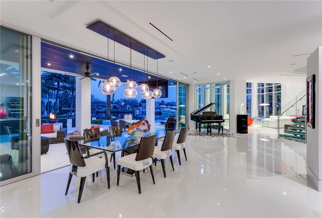 VENETIAN ISLES 3RD SEC - Residential